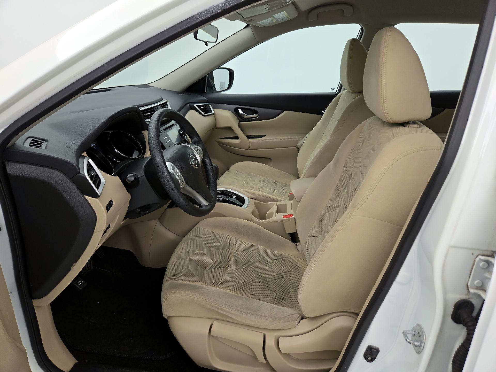 Thumbnail: 2016 Nissan Rogue - 11