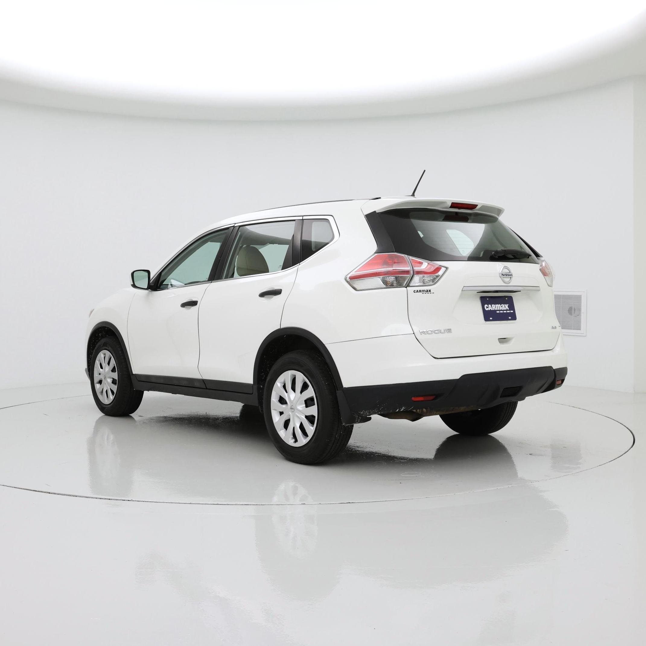 Thumbnail: 2016 Nissan Rogue - 2