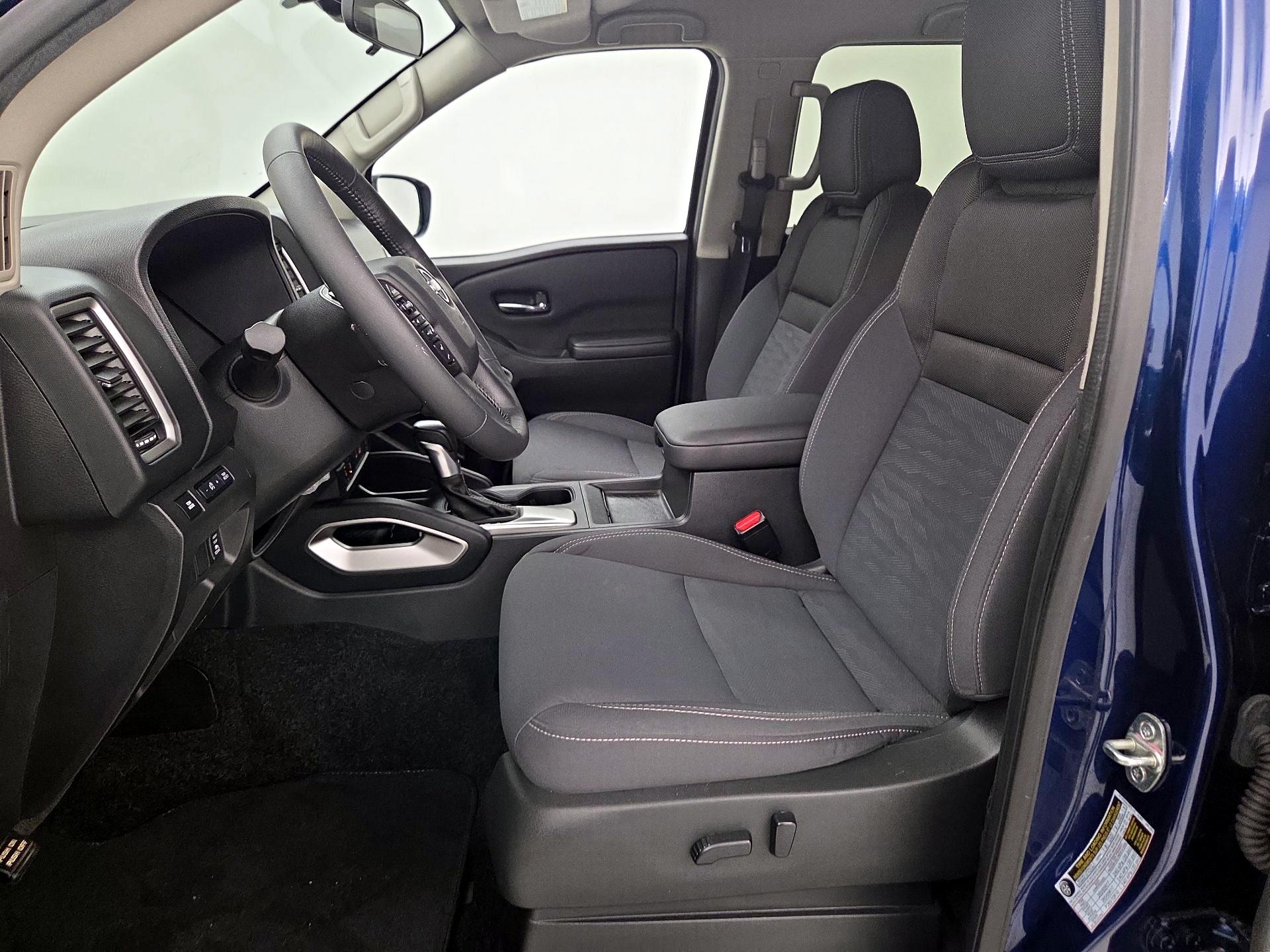 Thumbnail: 2023 Nissan Frontier - 11