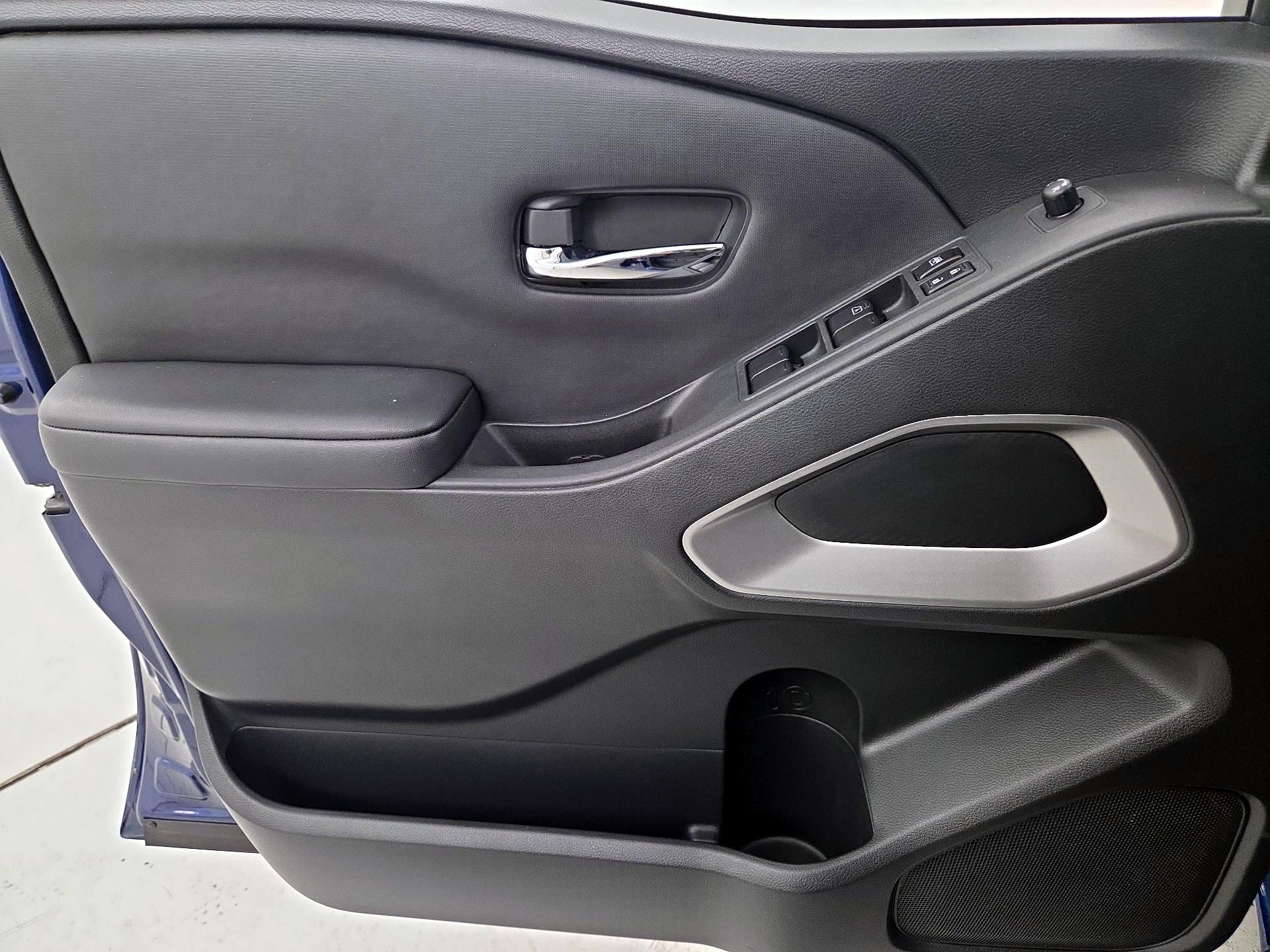 Thumbnail: 2023 Nissan Frontier - 12