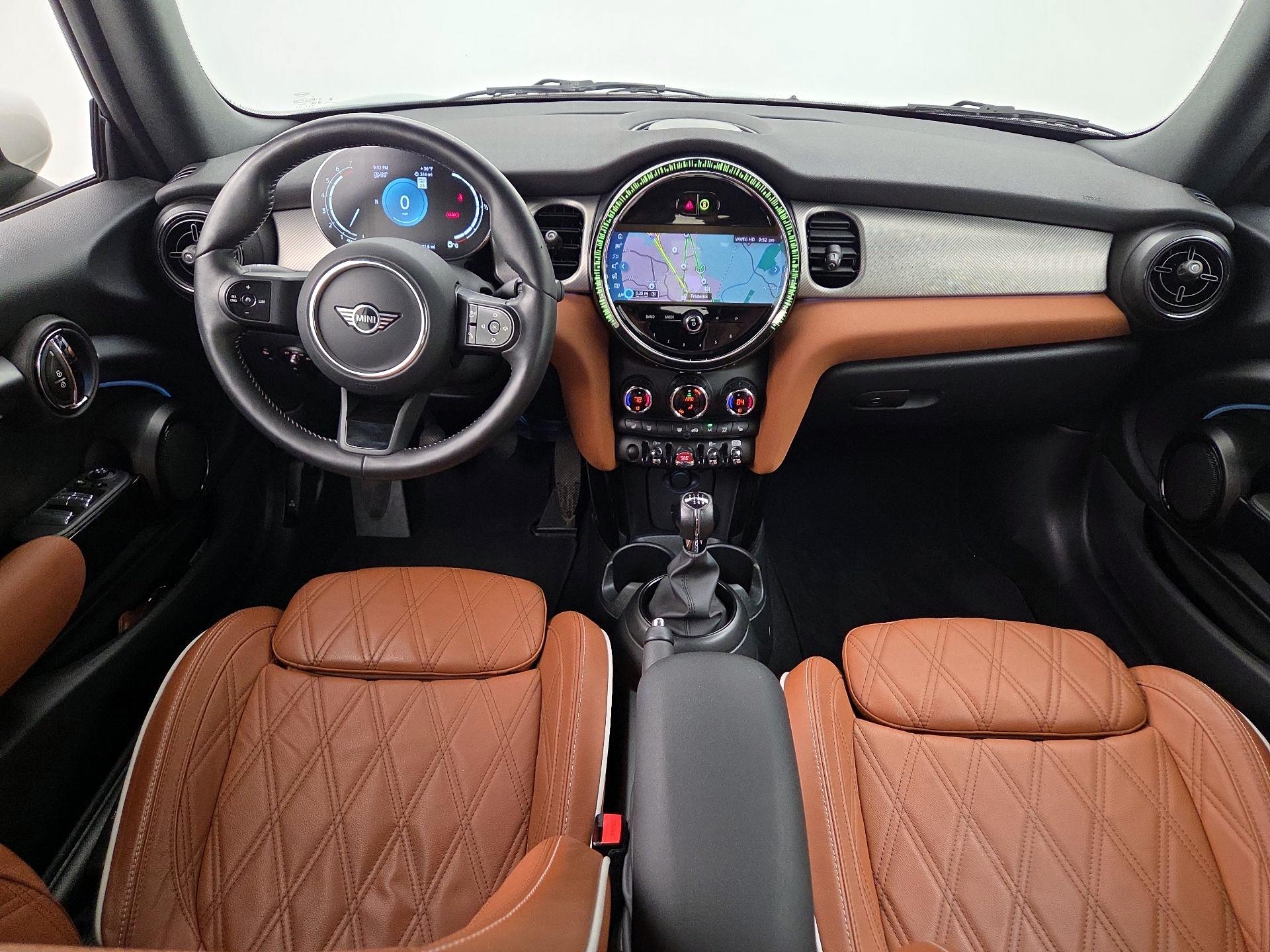 Thumbnail: 2024 MINI Cooper - 9