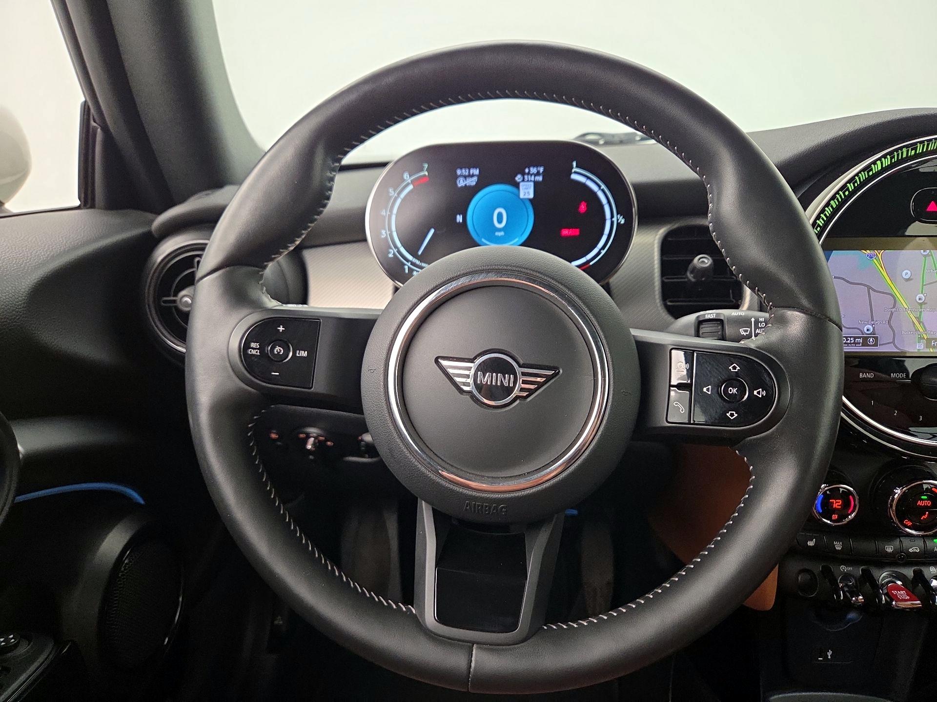 Thumbnail: 2024 MINI Cooper - 10