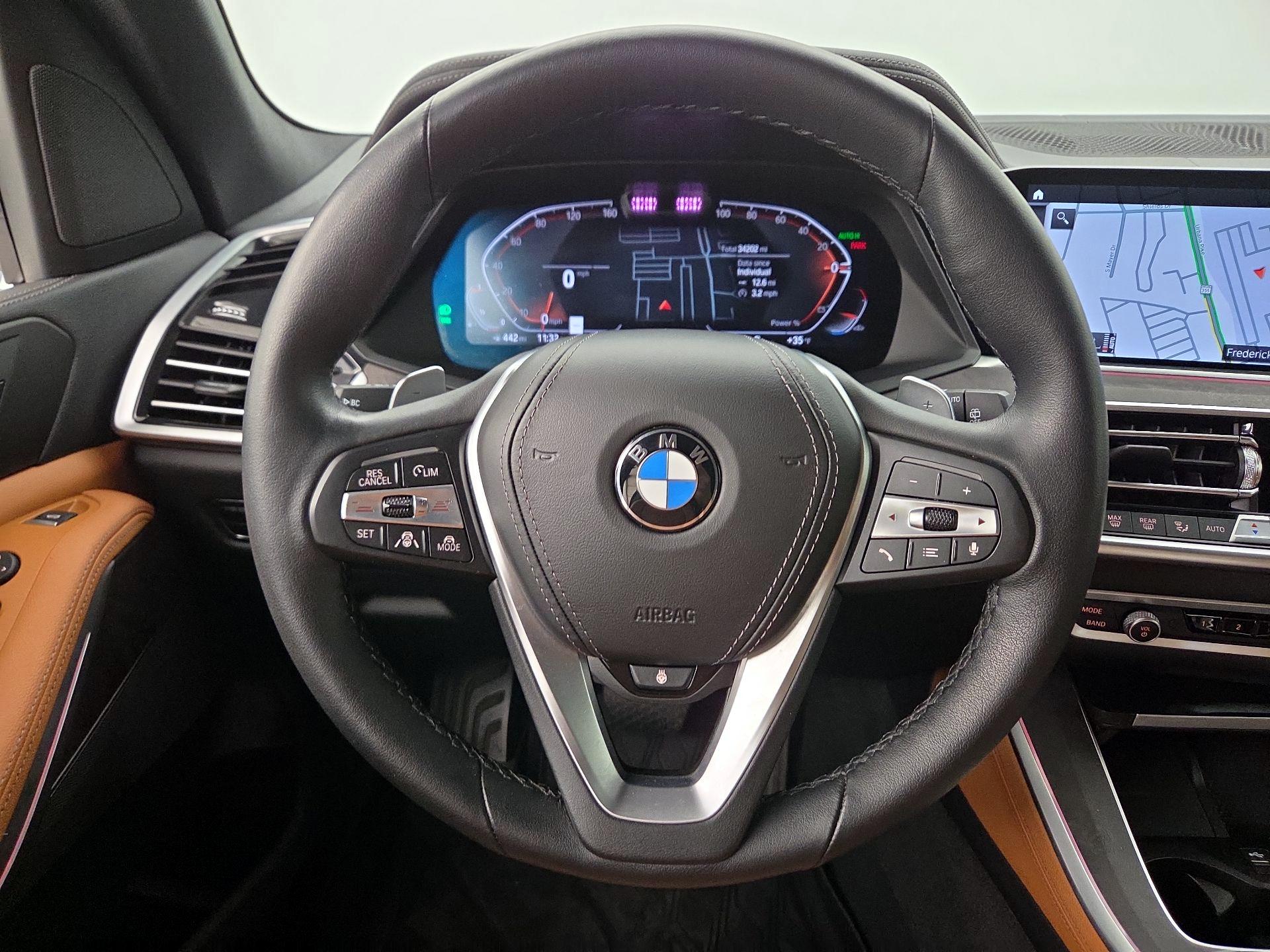 Thumbnail: 2022 BMW X5 - 10