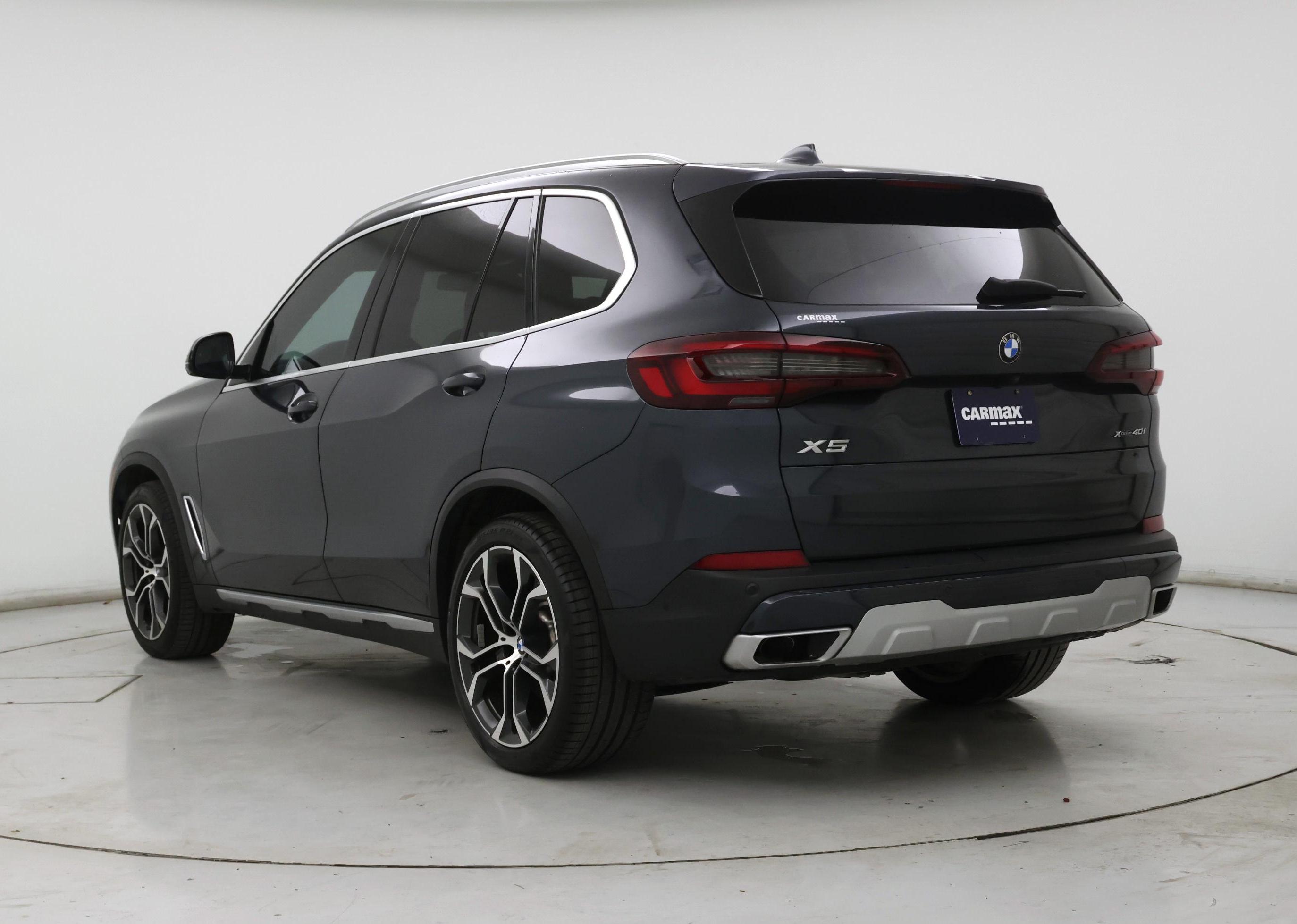 Thumbnail: 2022 BMW X5 - 2