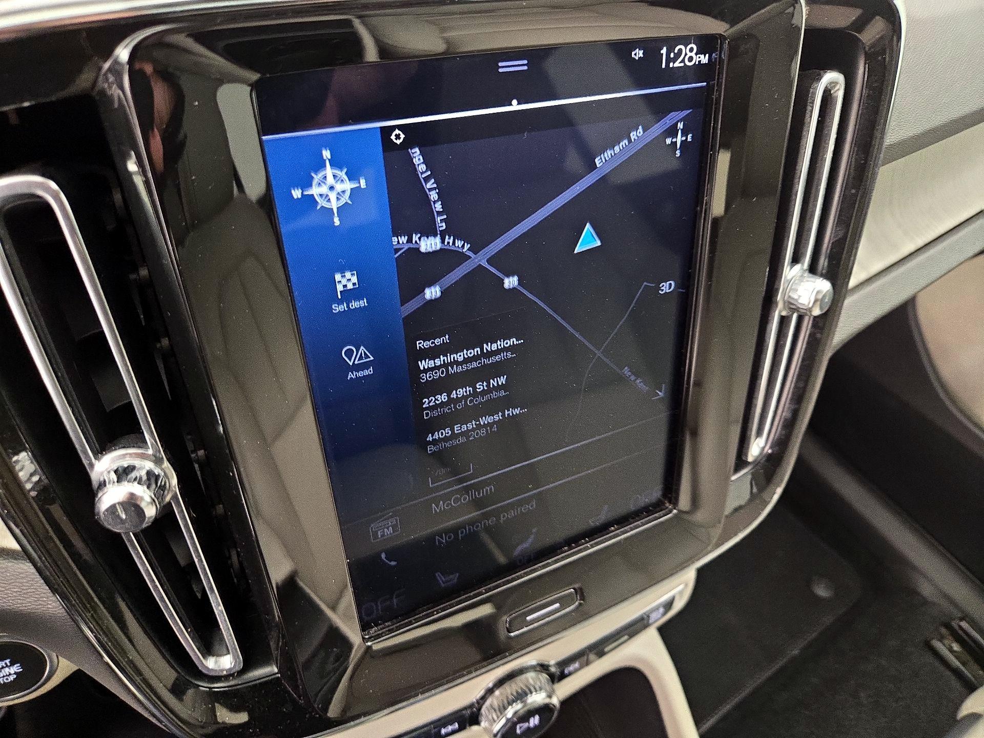 Thumbnail: 2019 Volvo XC40 - 14