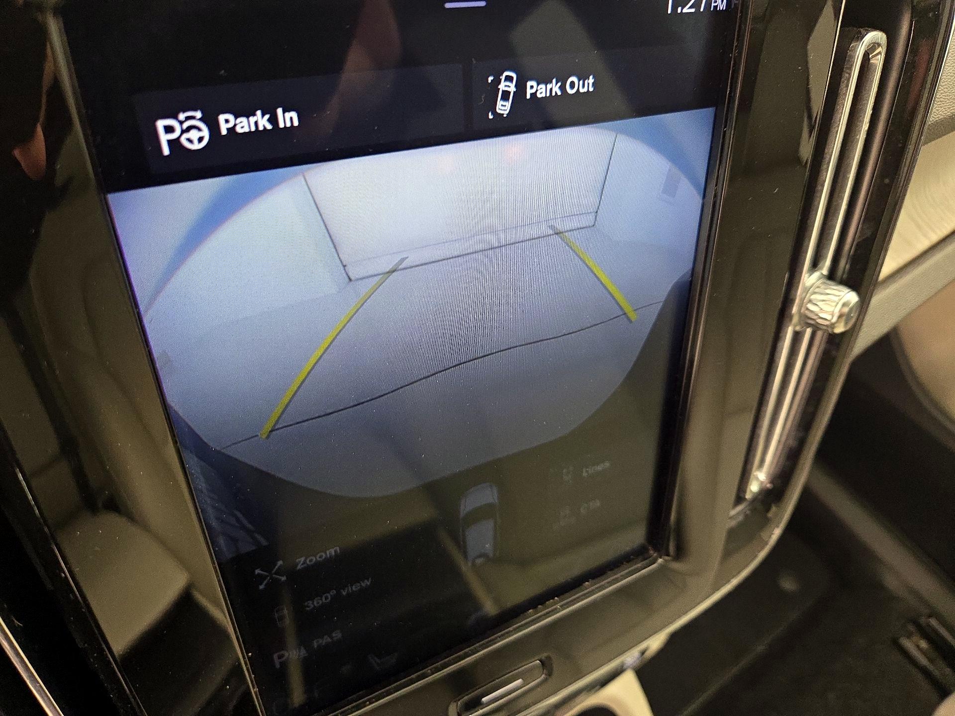 Thumbnail: 2019 Volvo XC40 - 15