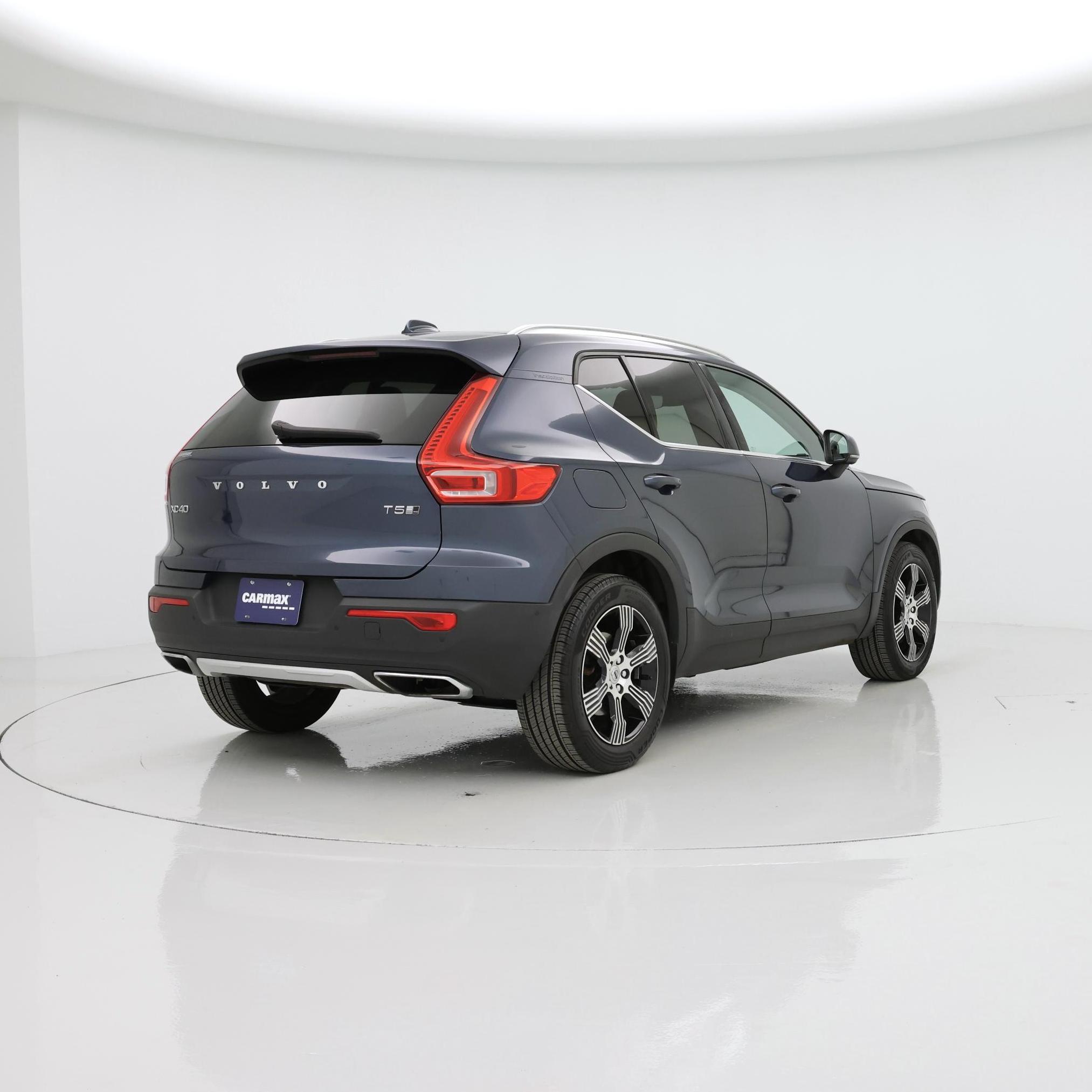 Thumbnail: 2019 Volvo XC40 - 8