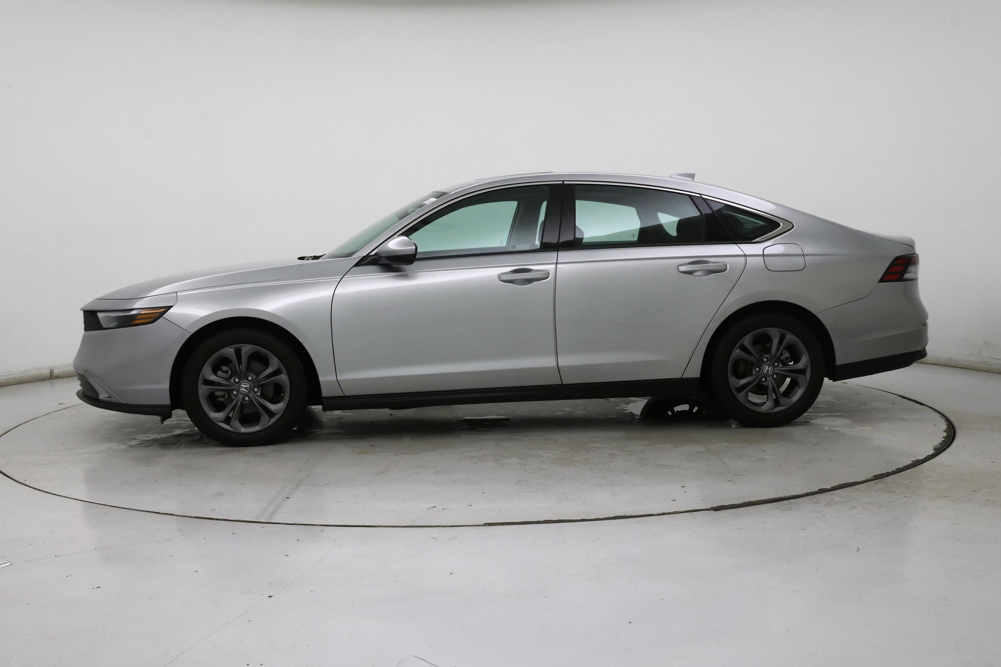 Thumbnail: 2024 Honda Accord - 3