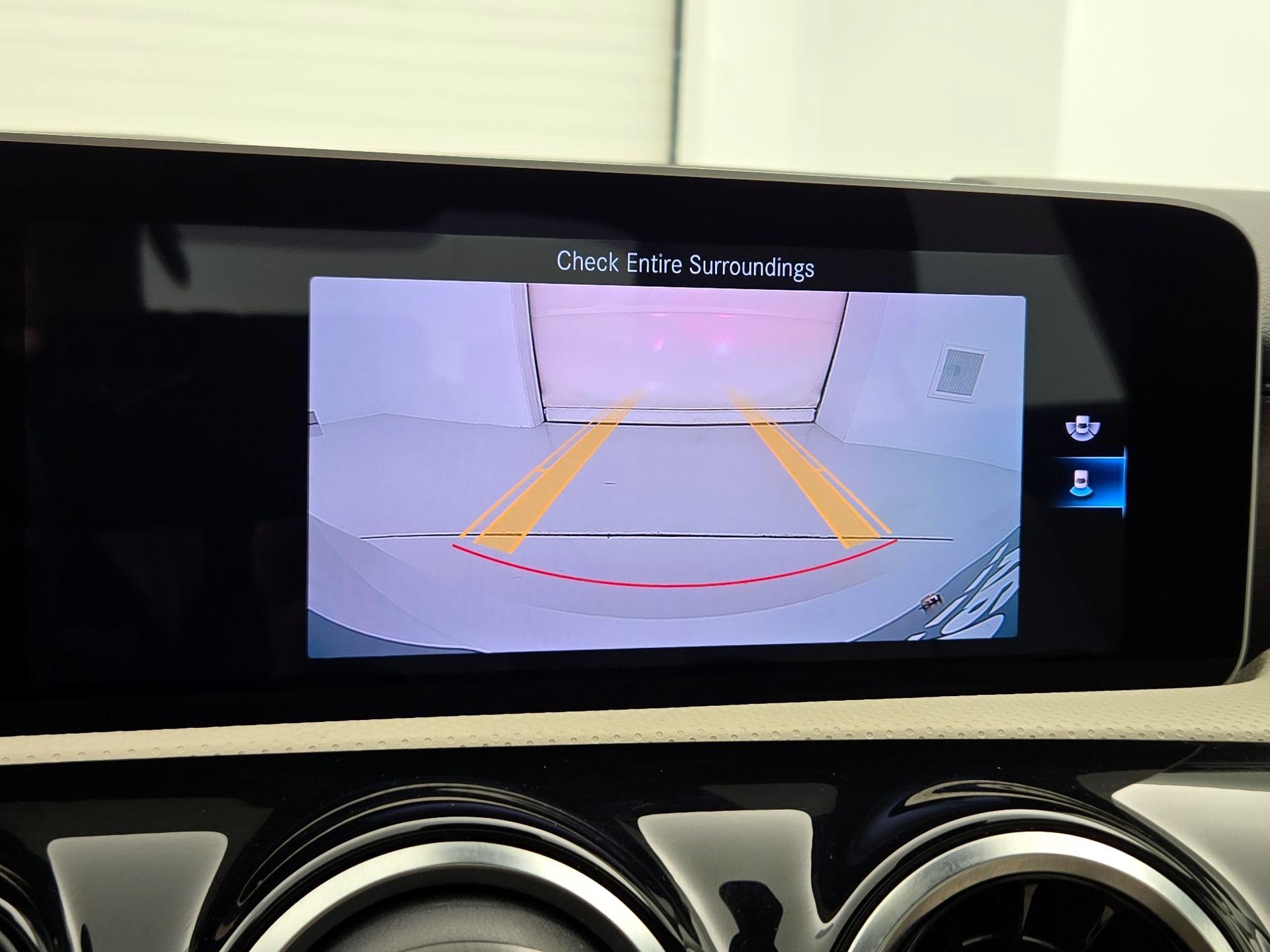 Thumbnail: 2019 Mercedes-Benz A-Class - 14