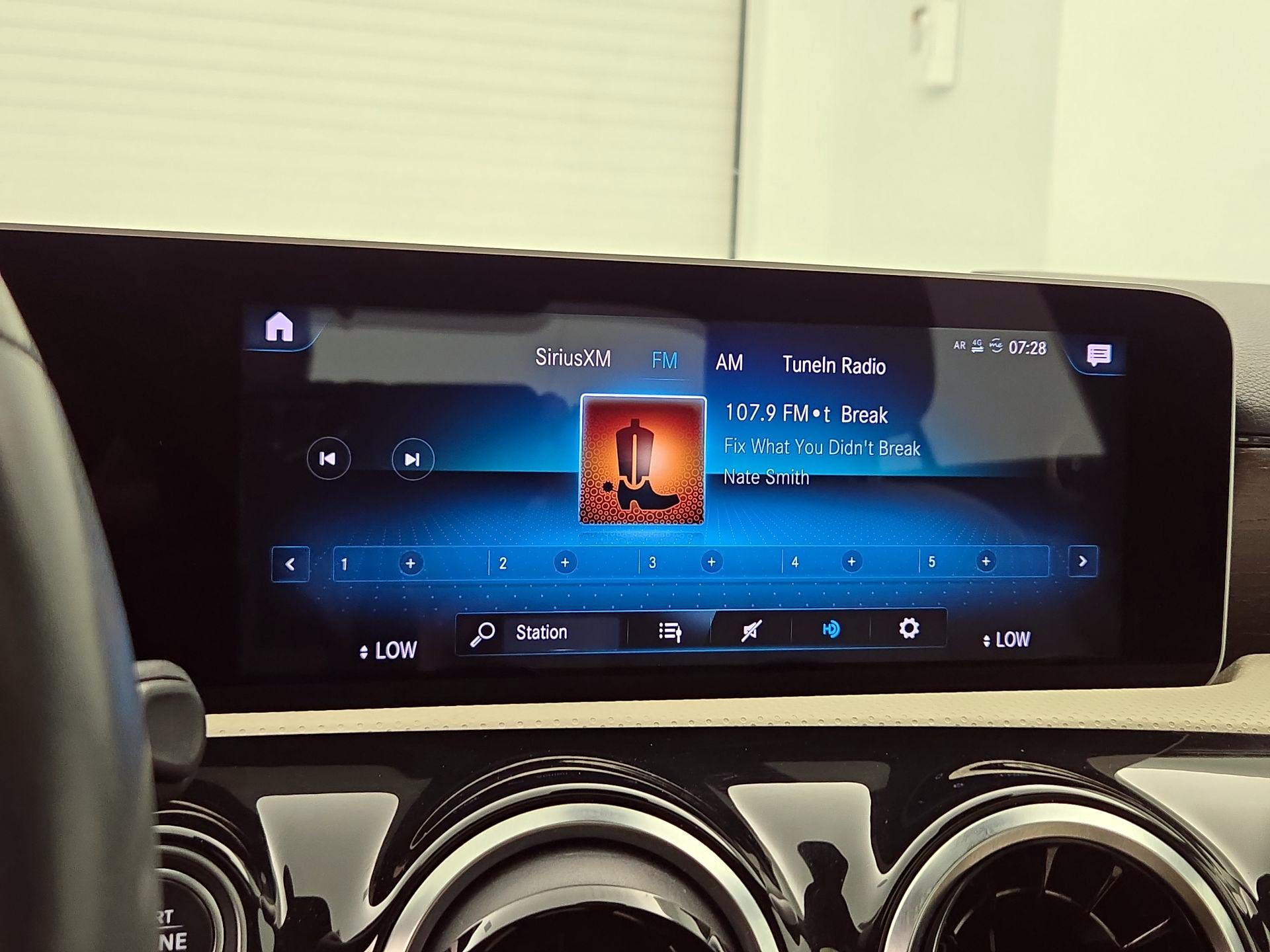 Thumbnail: 2019 Mercedes-Benz A-Class - 15