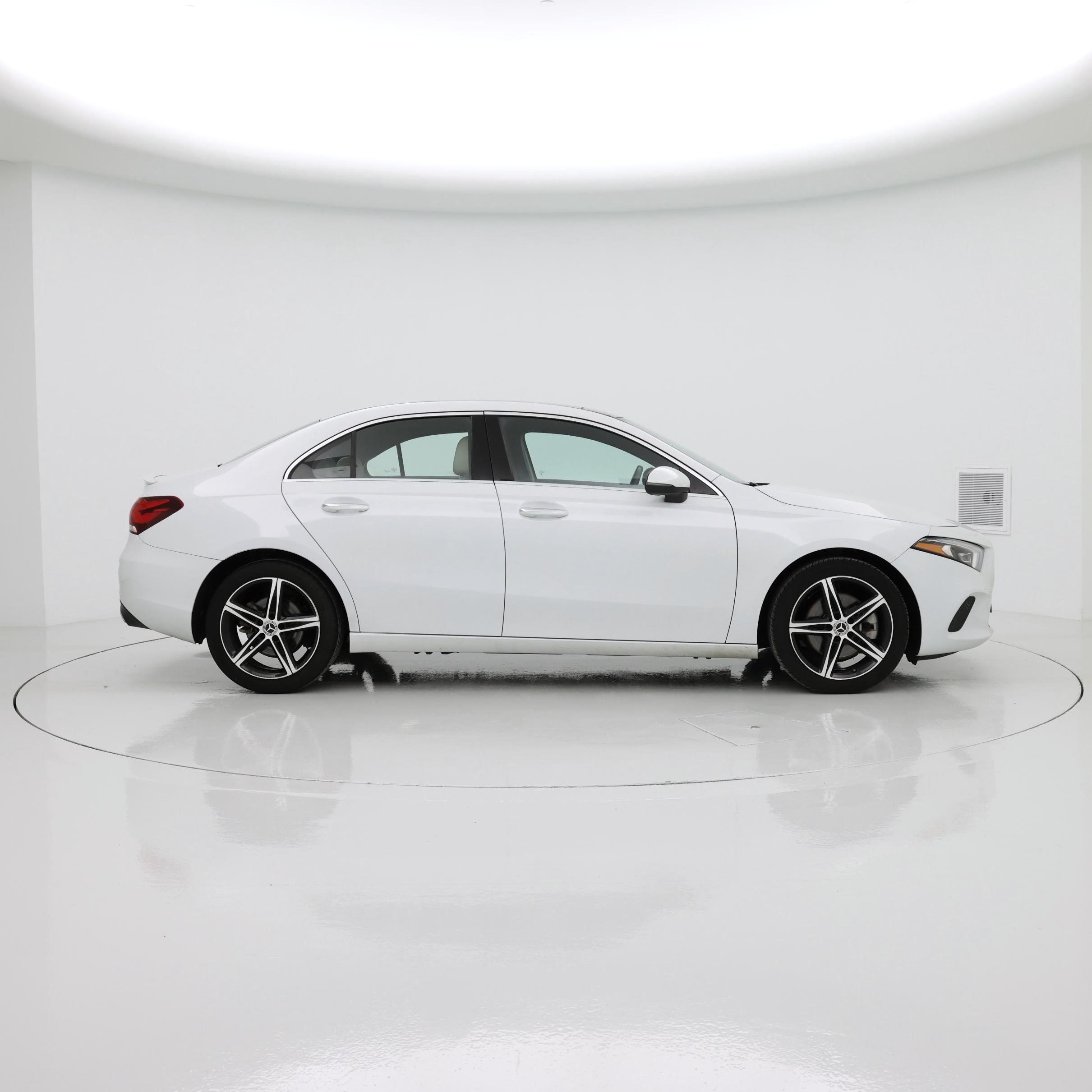 Thumbnail: 2019 Mercedes-Benz A-Class - 7