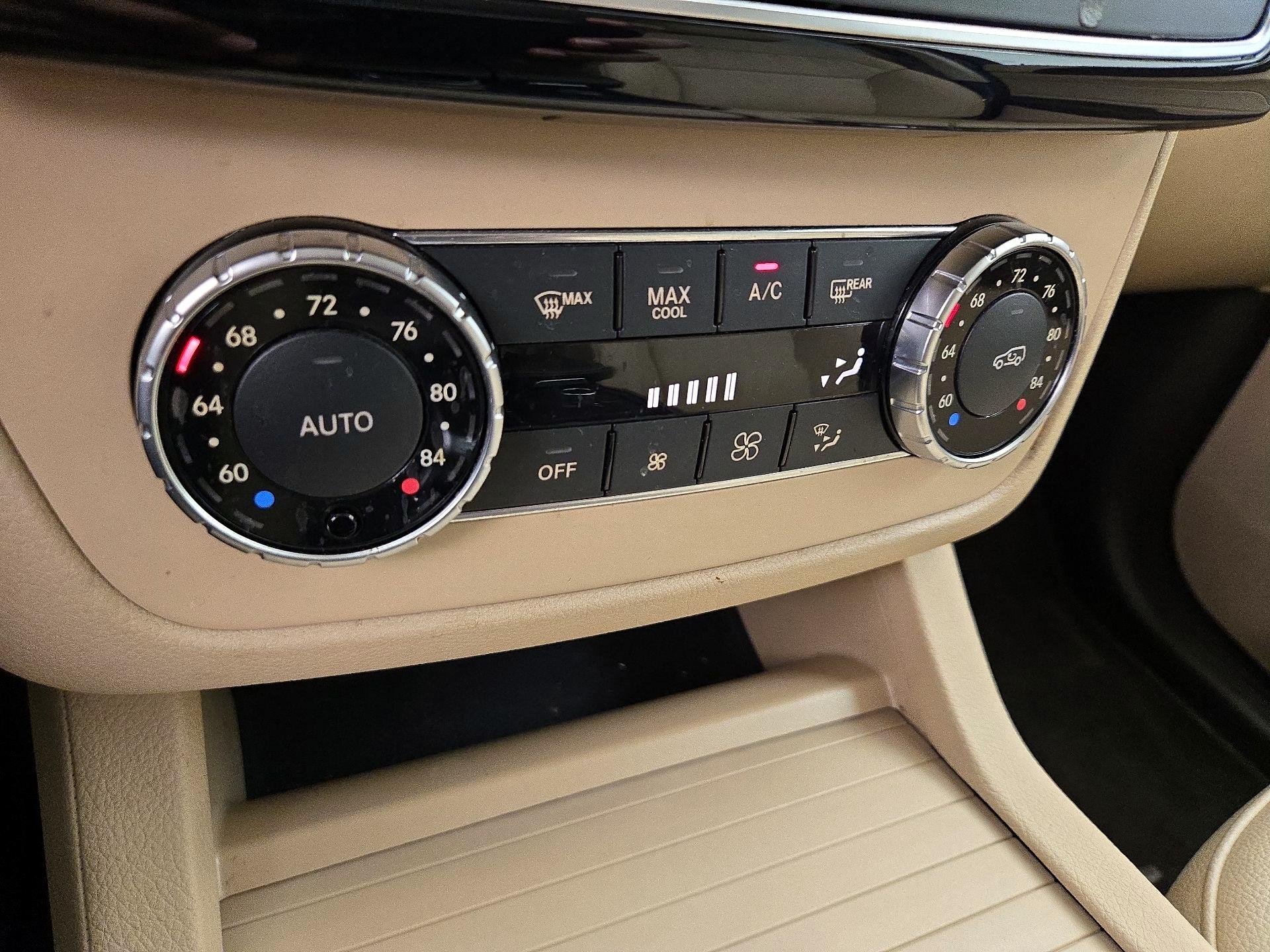 Thumbnail: 2017 Mercedes-Benz GLE - 17