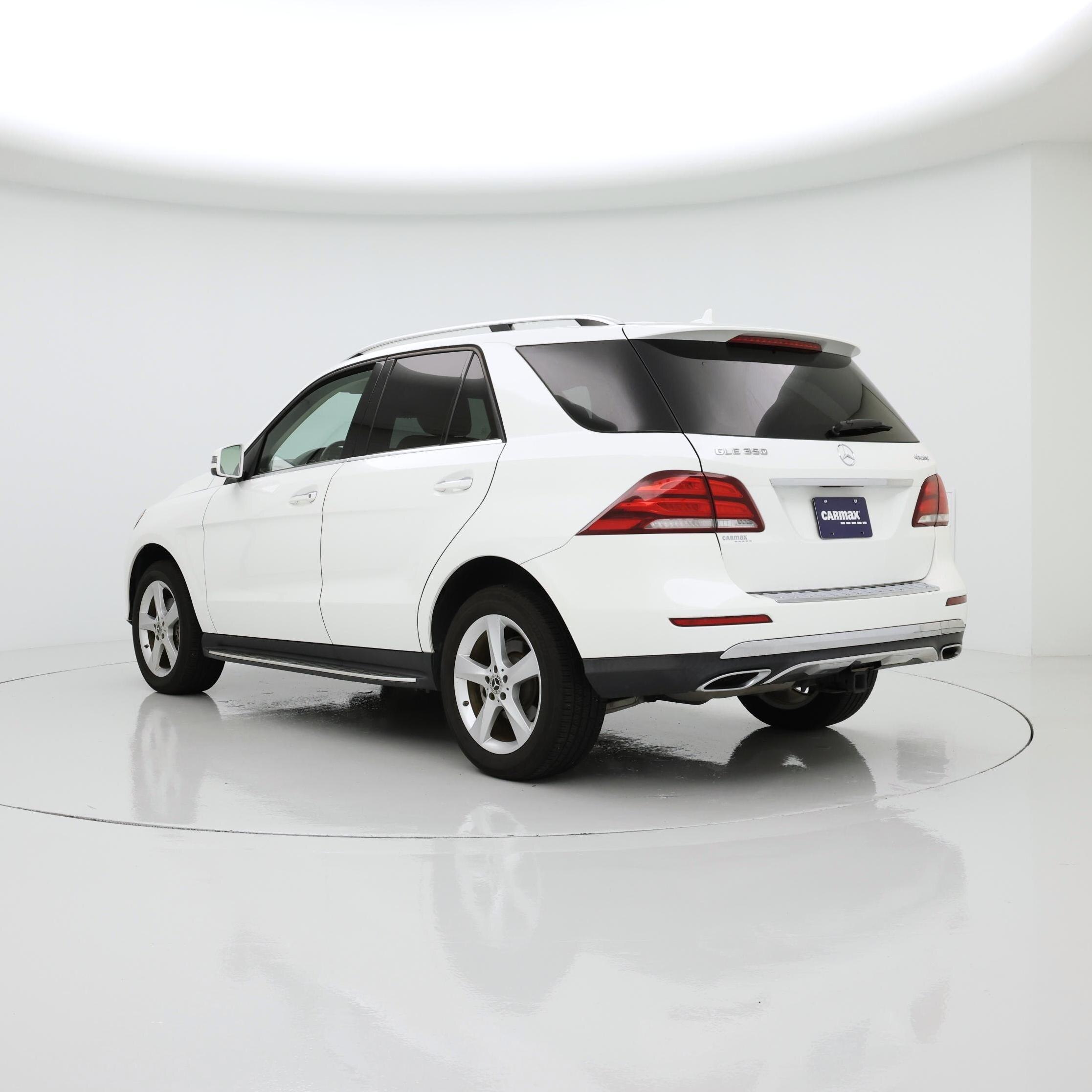 Thumbnail: 2017 Mercedes-Benz GLE - 2