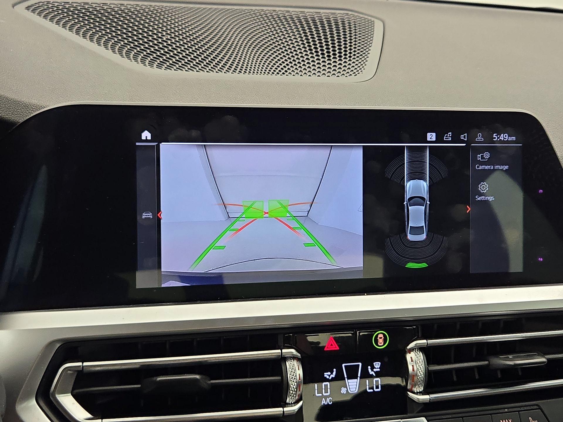 Thumbnail: 2020 BMW 3 Series - 15