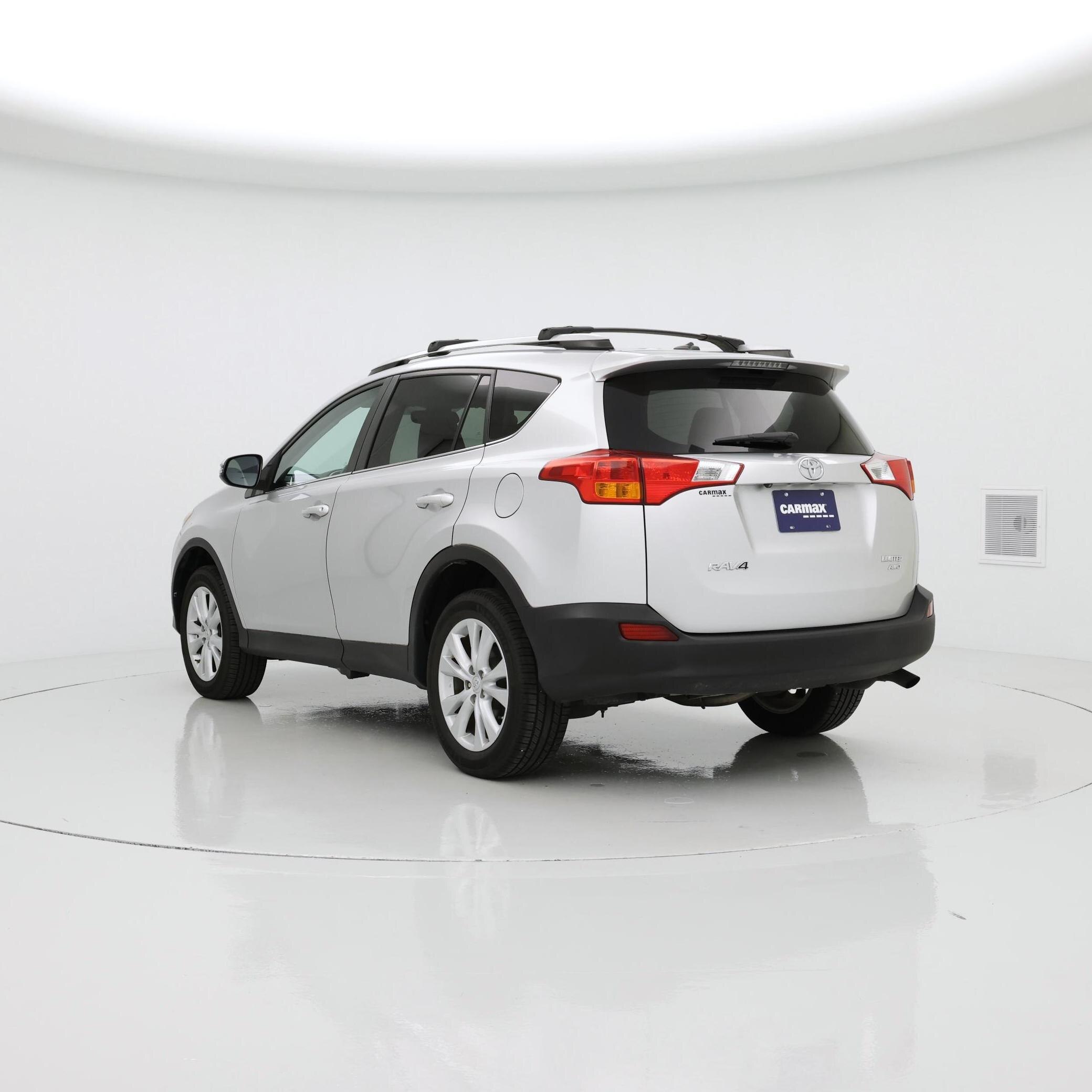 Thumbnail: 2015 Toyota RAV4 - 2