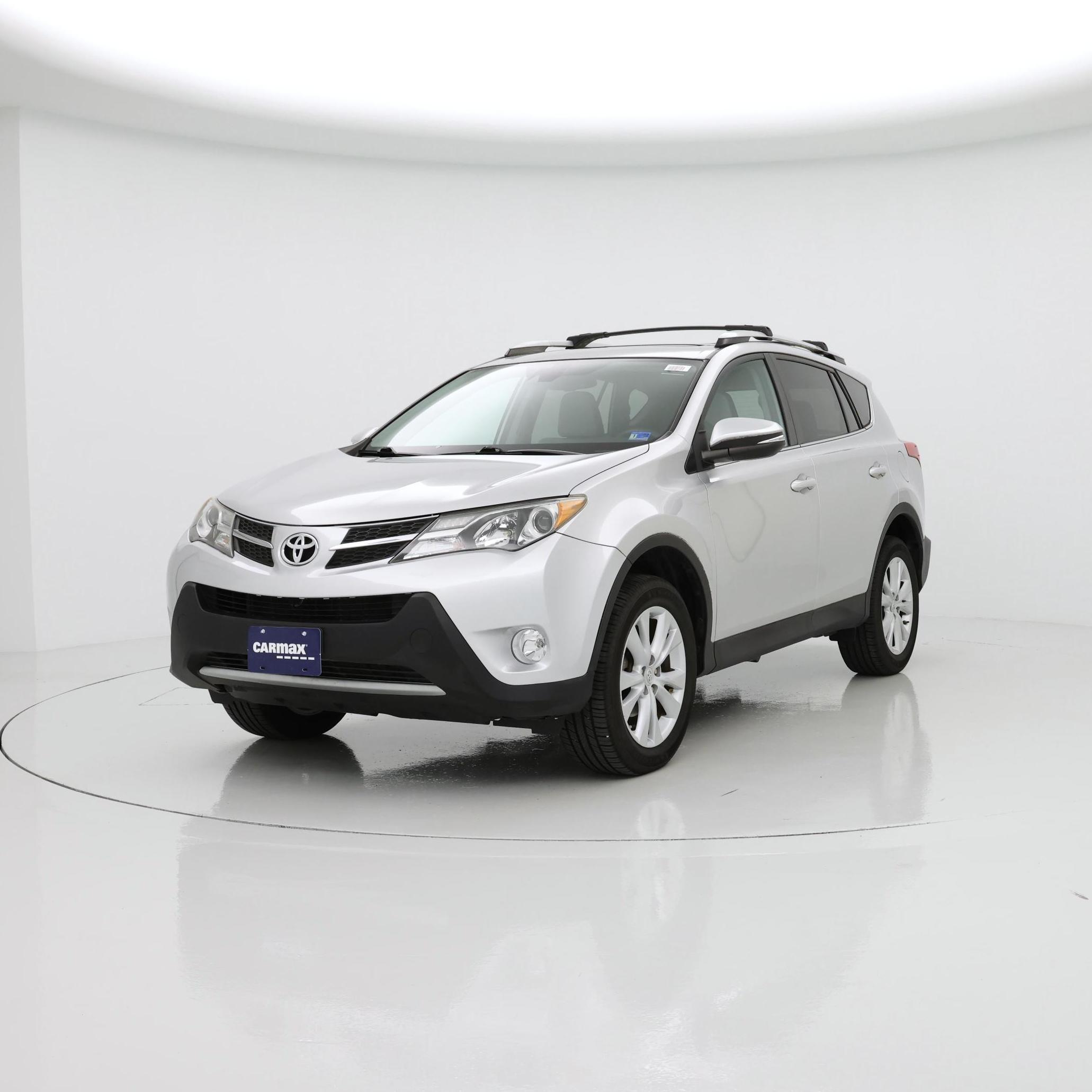 Thumbnail: 2015 Toyota RAV4 - 4