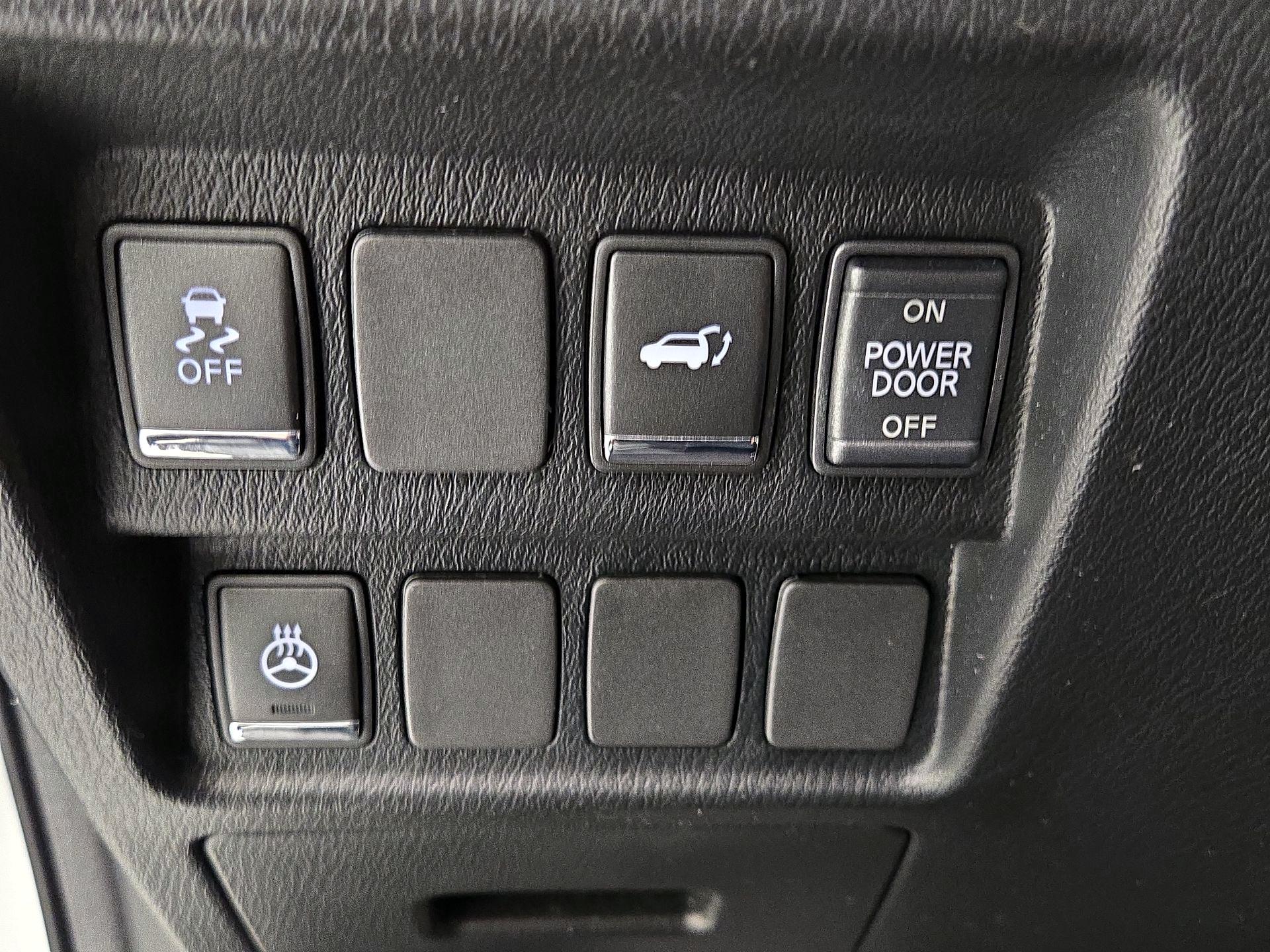 Thumbnail: 2017 INFINITI QX60 - 13