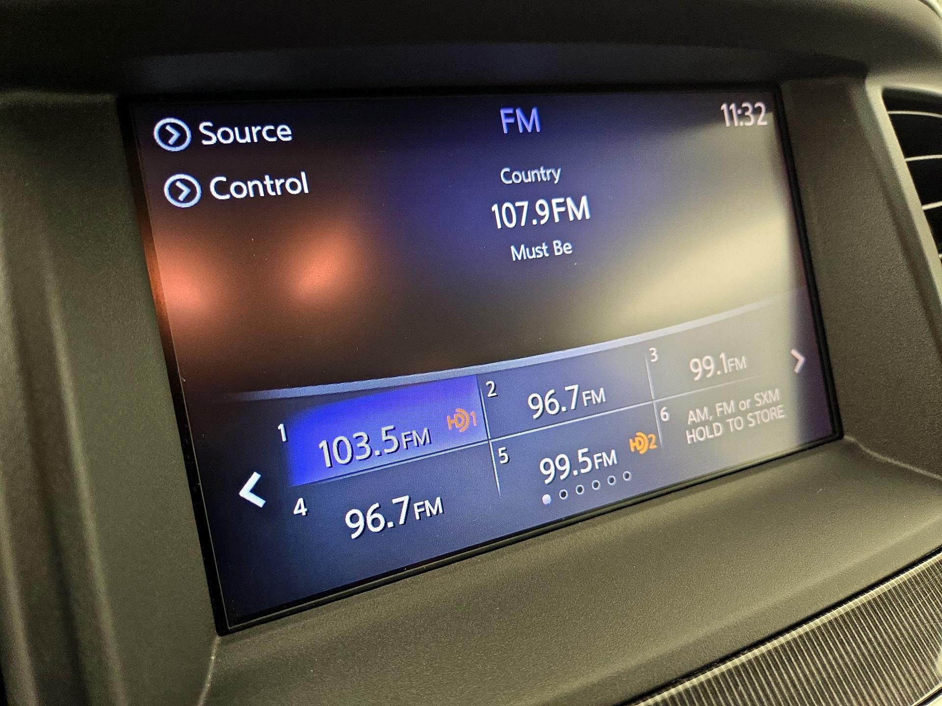 Thumbnail: 2017 INFINITI QX60 - 16