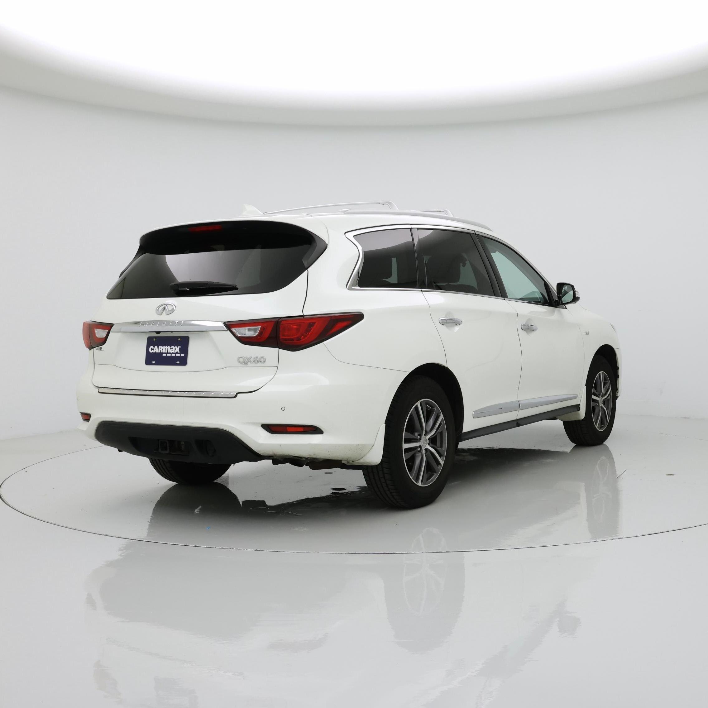 Thumbnail: 2017 INFINITI QX60 - 8