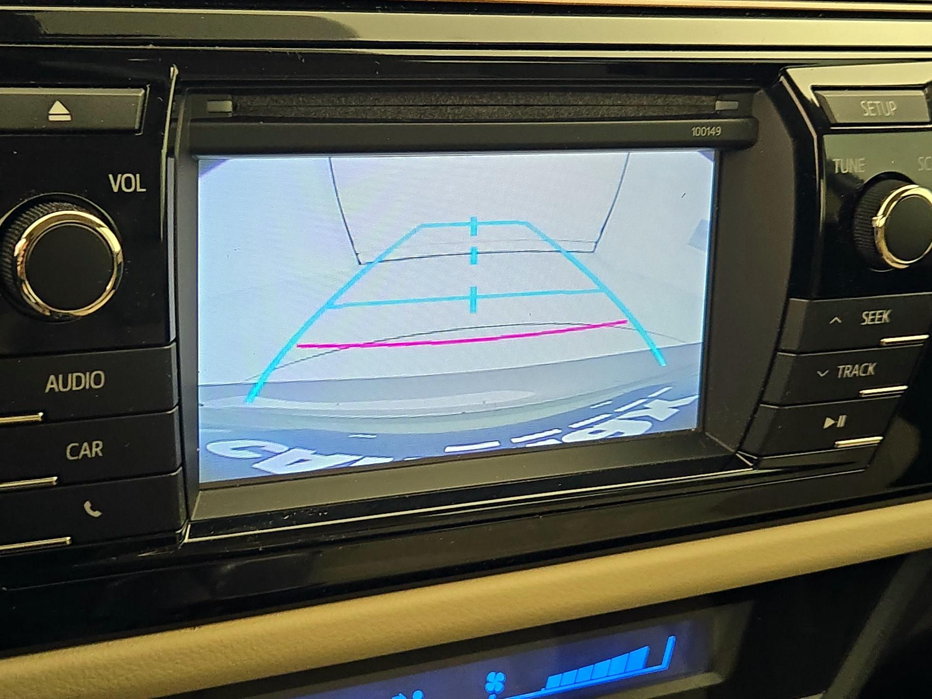 Thumbnail: 2015 Toyota Corolla - 14