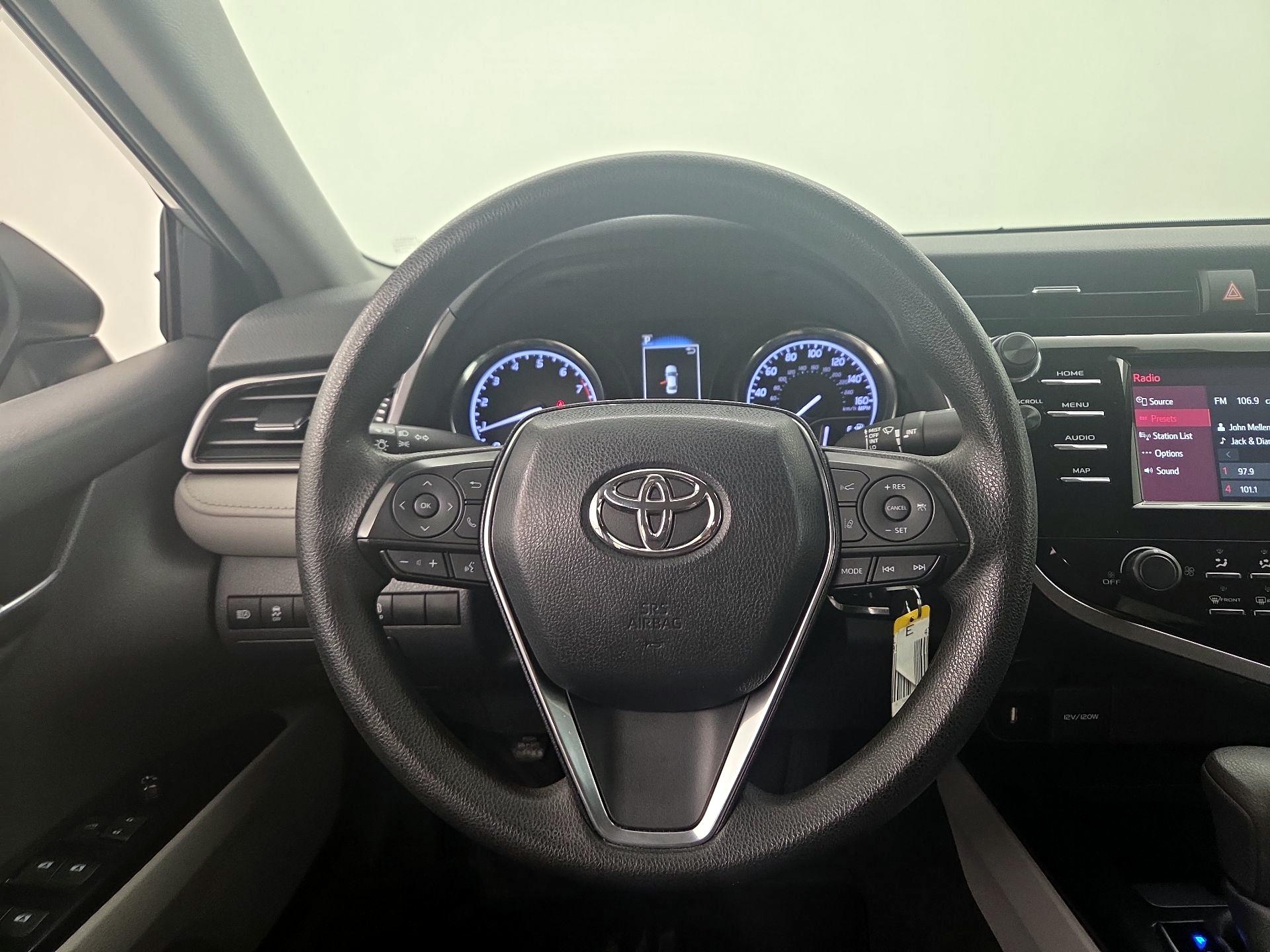 Thumbnail: 2019 Toyota Camry - 10