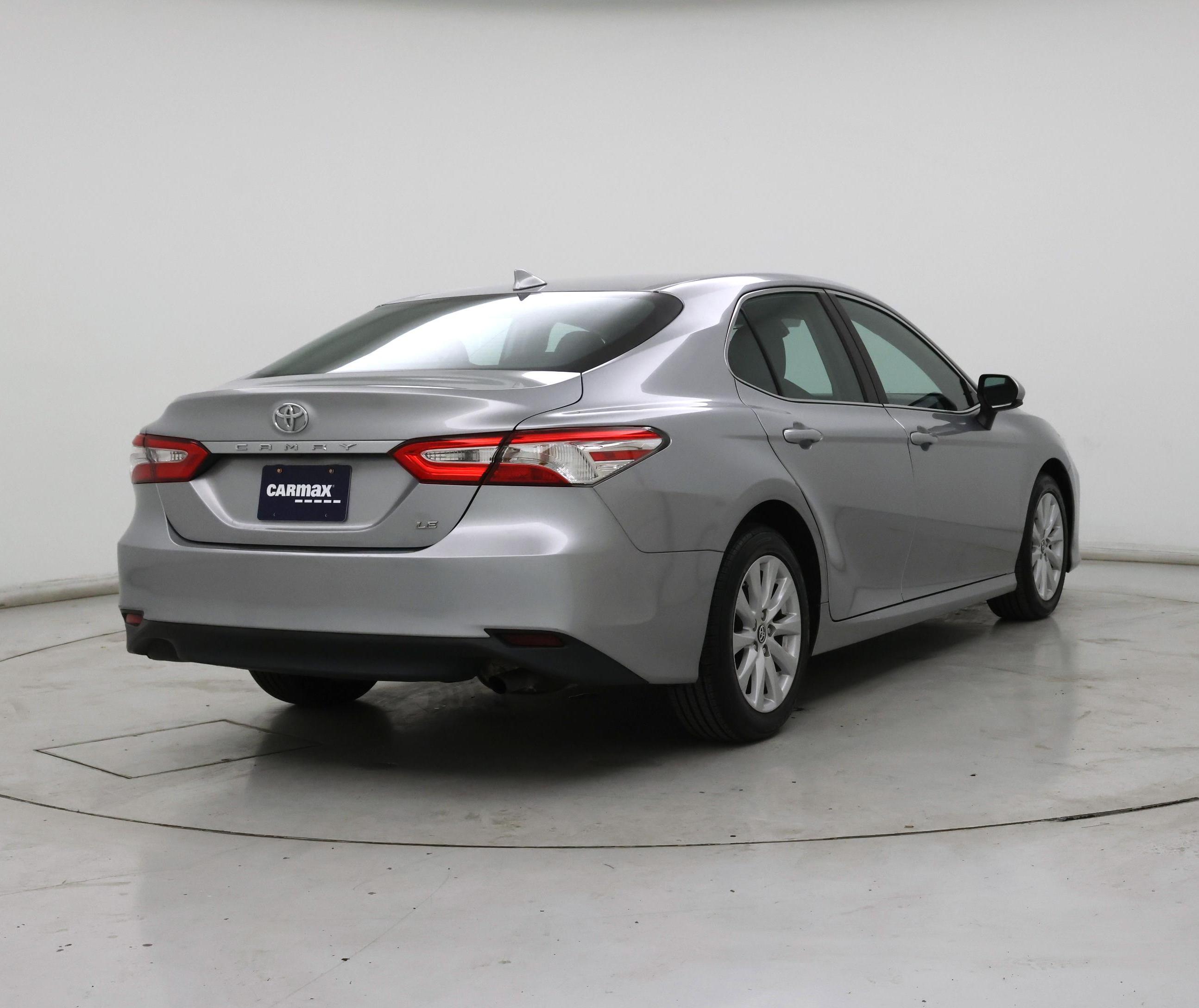 Thumbnail: 2019 Toyota Camry - 8