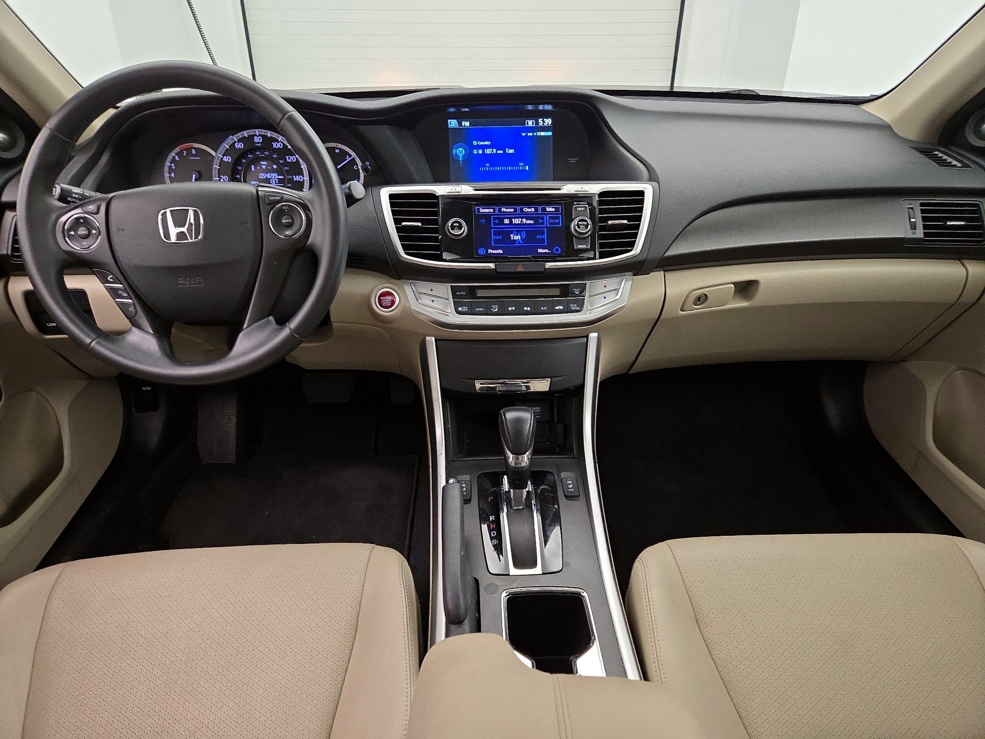 Thumbnail: 2015 Honda Accord - 9