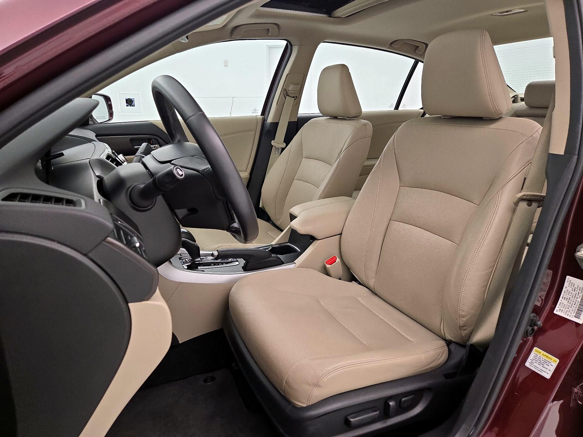 Thumbnail: 2015 Honda Accord - 11