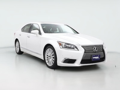 White 2017 Lexus LS 460
