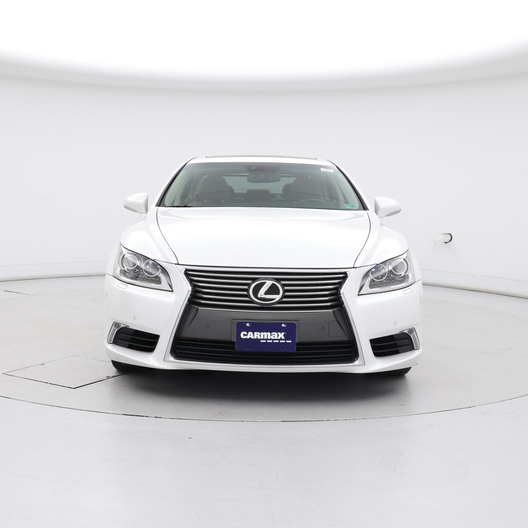 Thumbnail: 2017 Lexus LS - 5