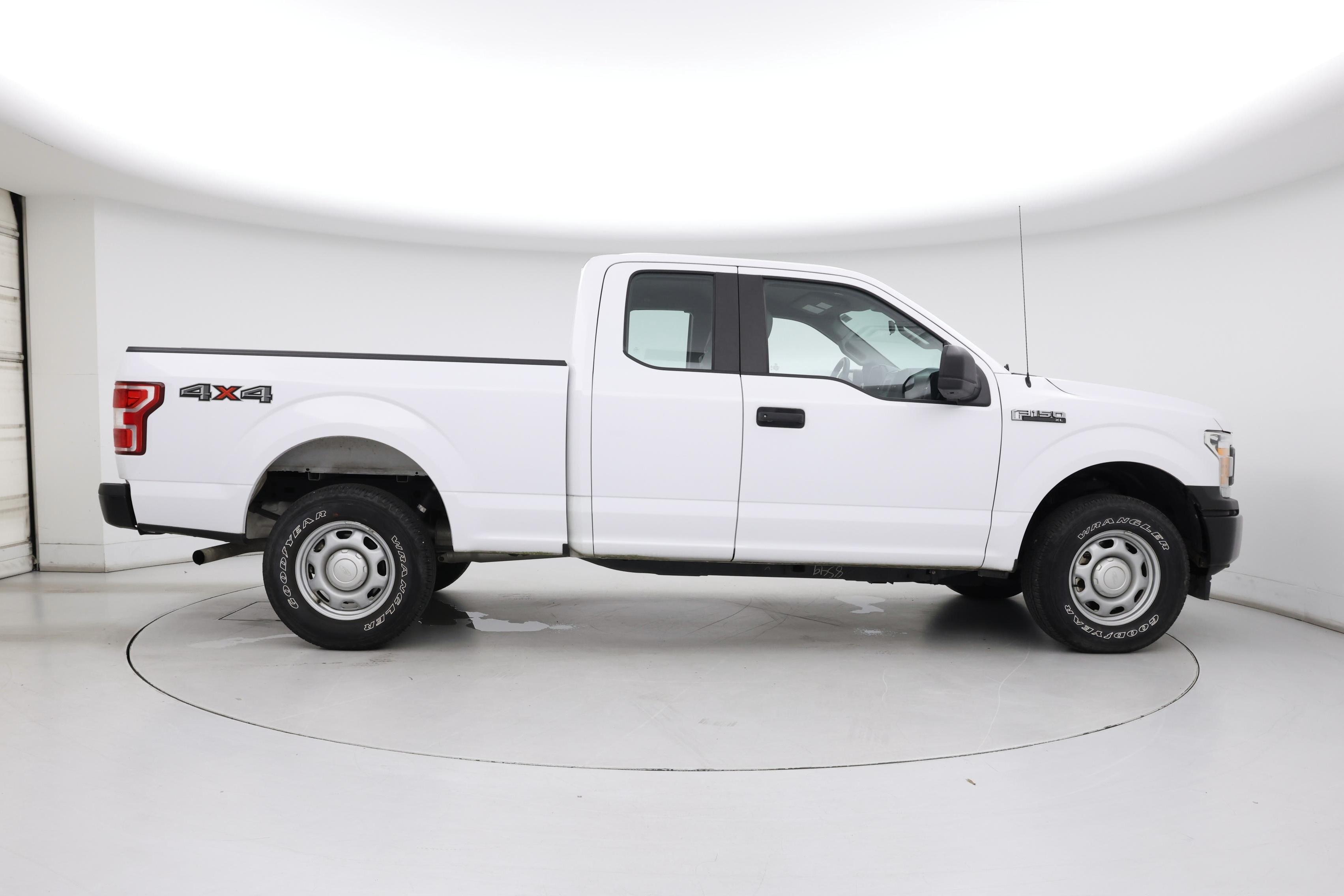 Thumbnail: 2019 Ford F-150 - 7