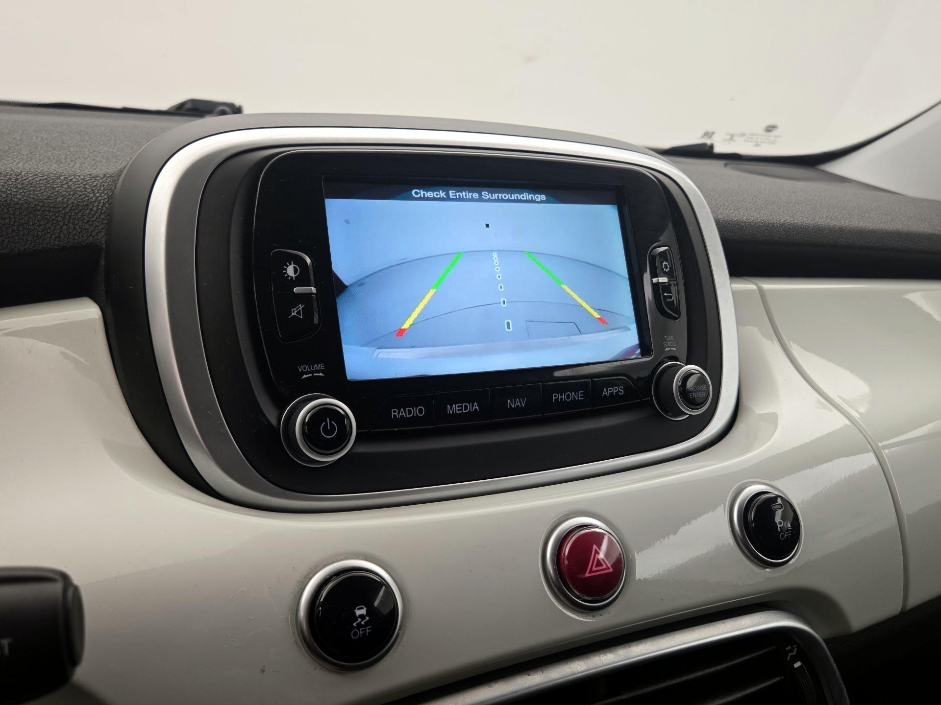 Thumbnail: 2016 Fiat 500X - 14
