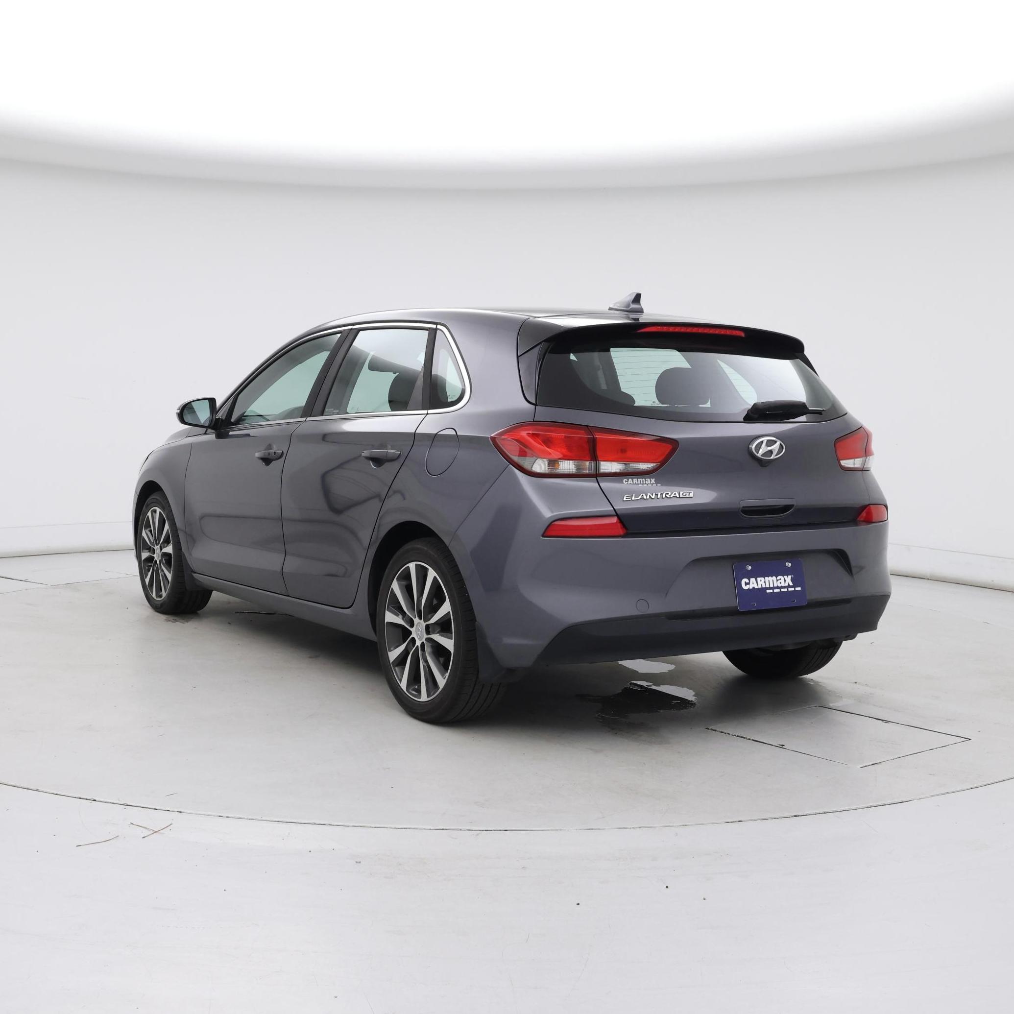Thumbnail: 2018 Hyundai Elantra - 2