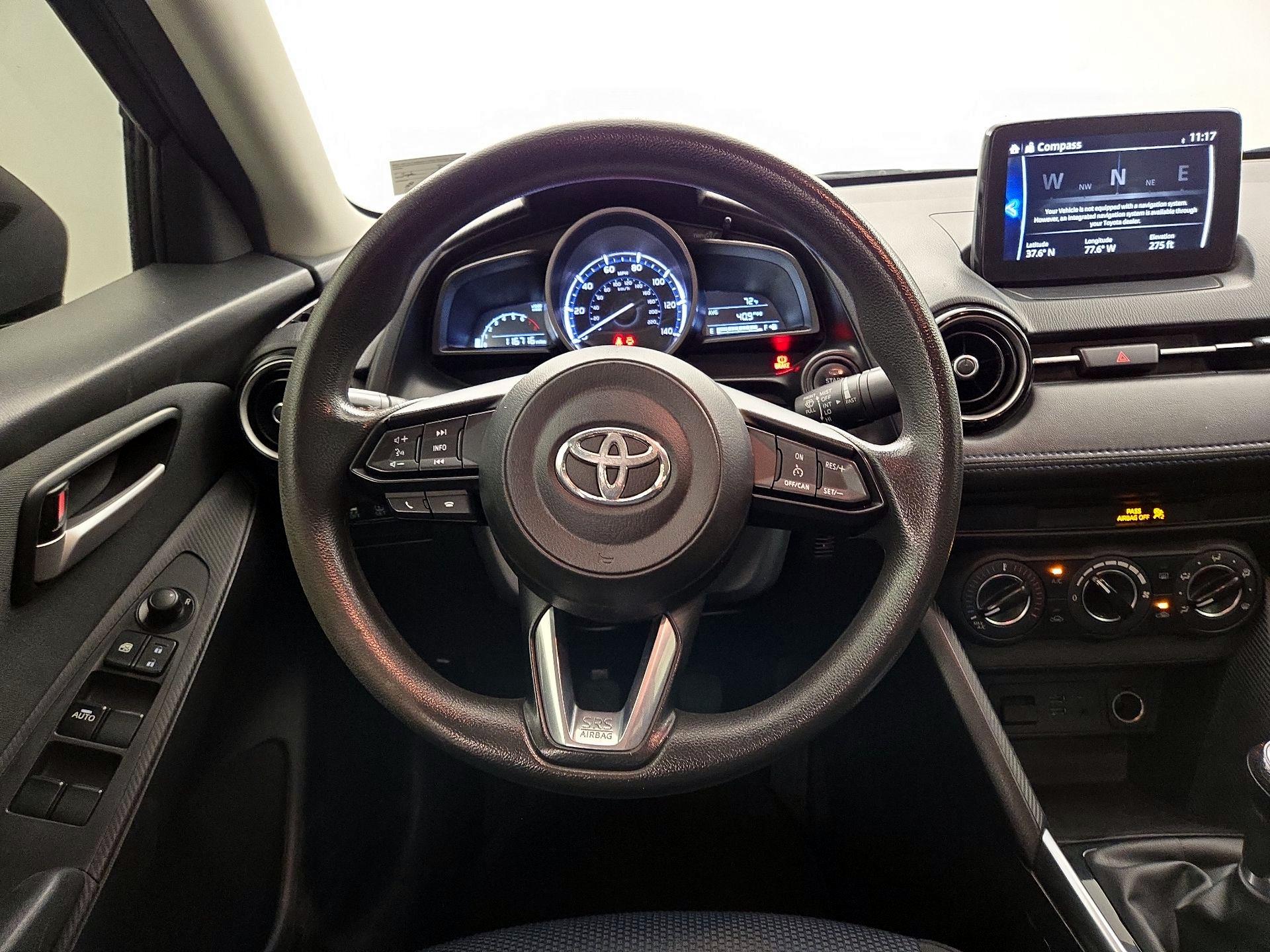 Thumbnail: 2019 Toyota Yaris - 10