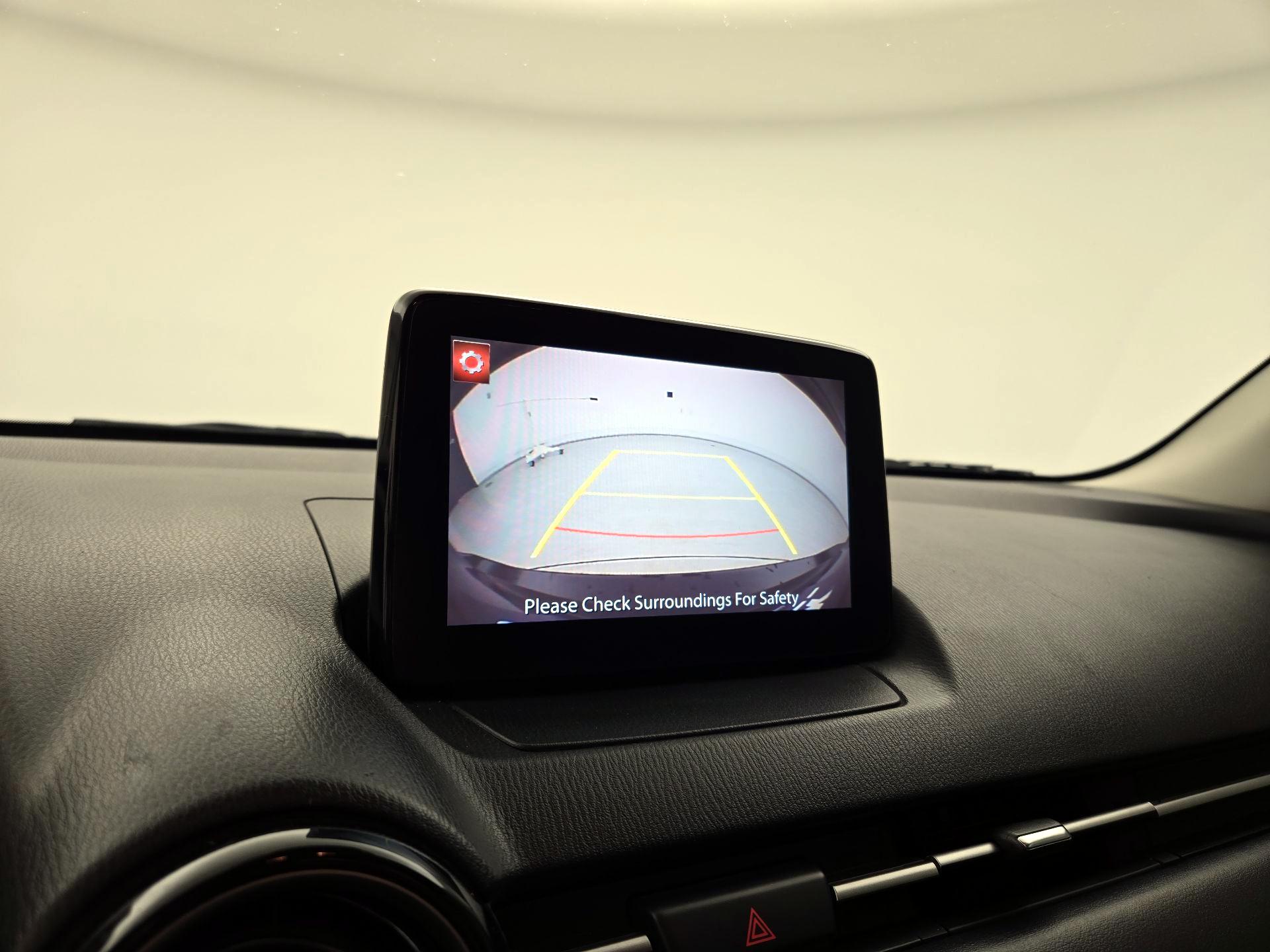 Thumbnail: 2019 Toyota Yaris - 14