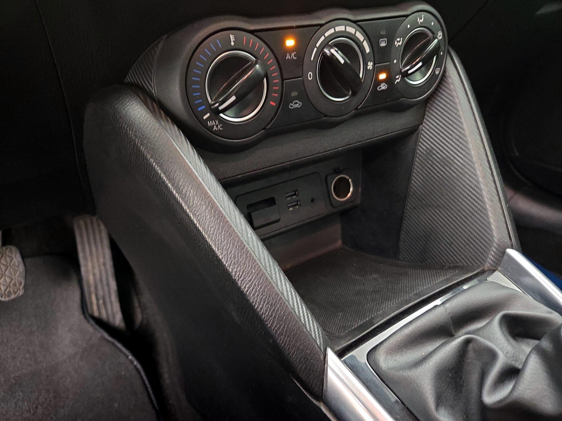 Thumbnail: 2019 Toyota Yaris - 18