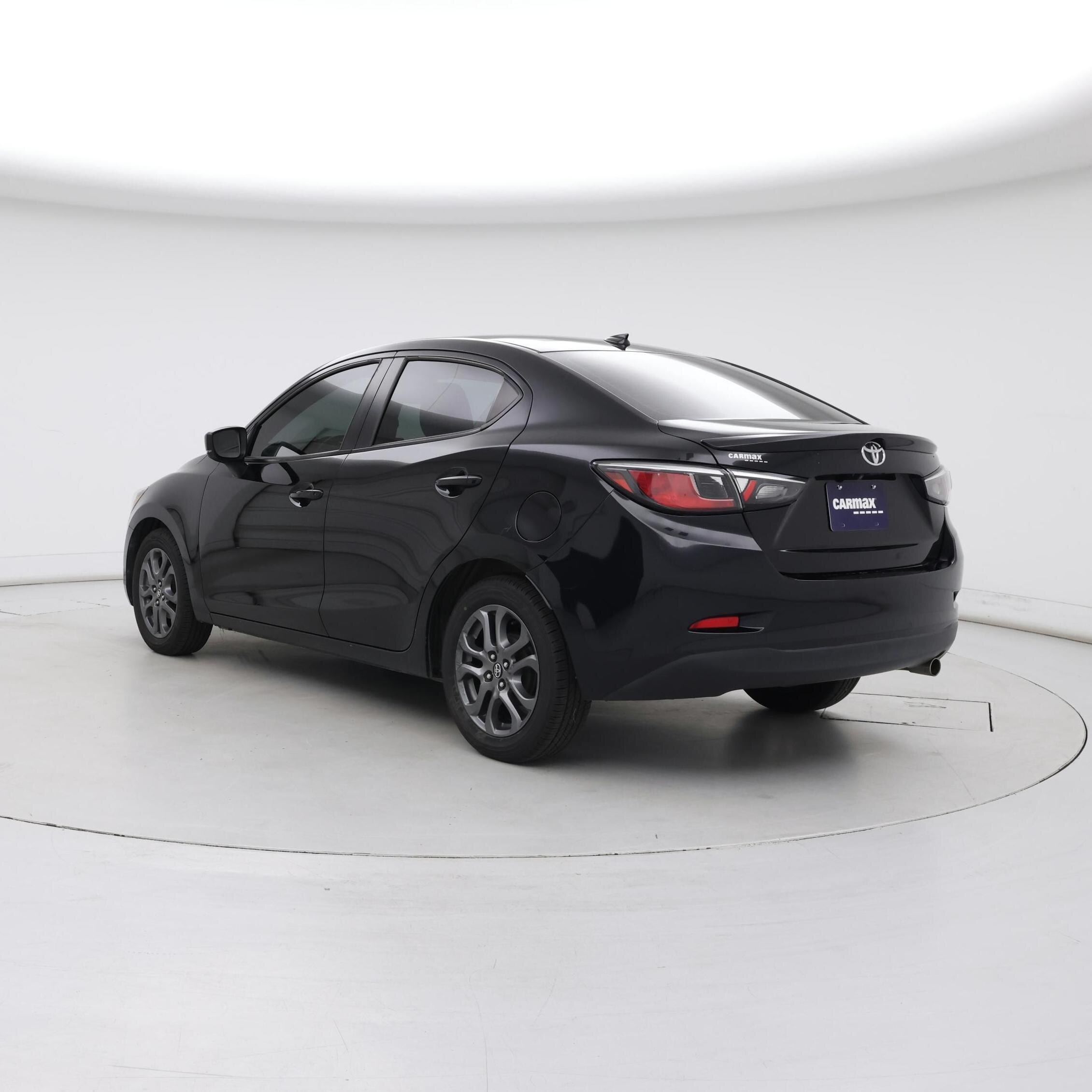 Thumbnail: 2019 Toyota Yaris - 2