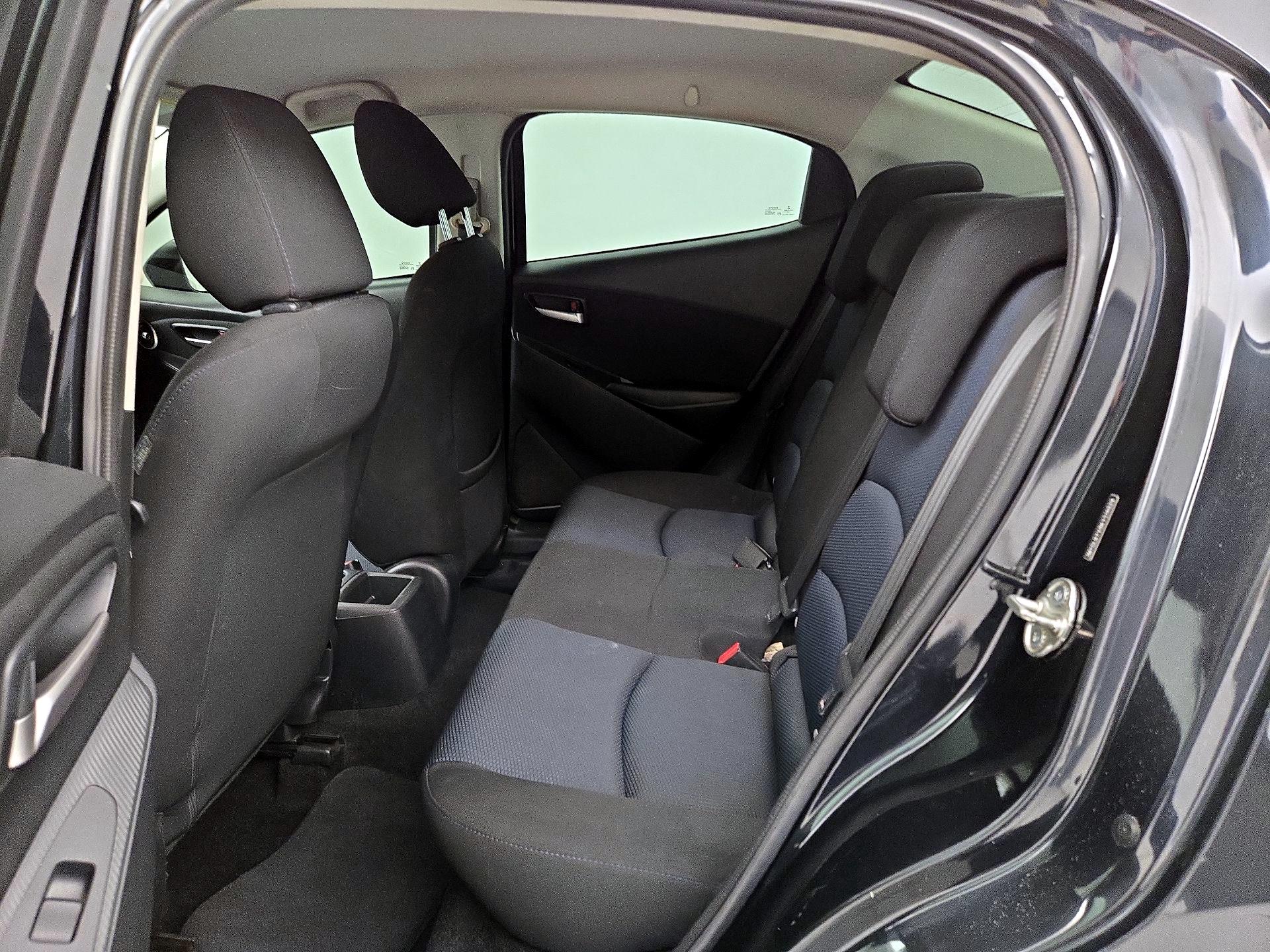 Thumbnail: 2019 Toyota Yaris - 19