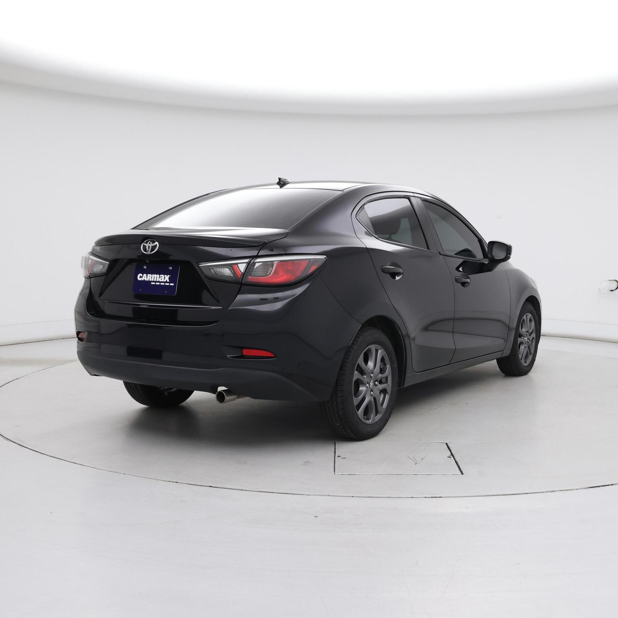 Thumbnail: 2019 Toyota Yaris - 8