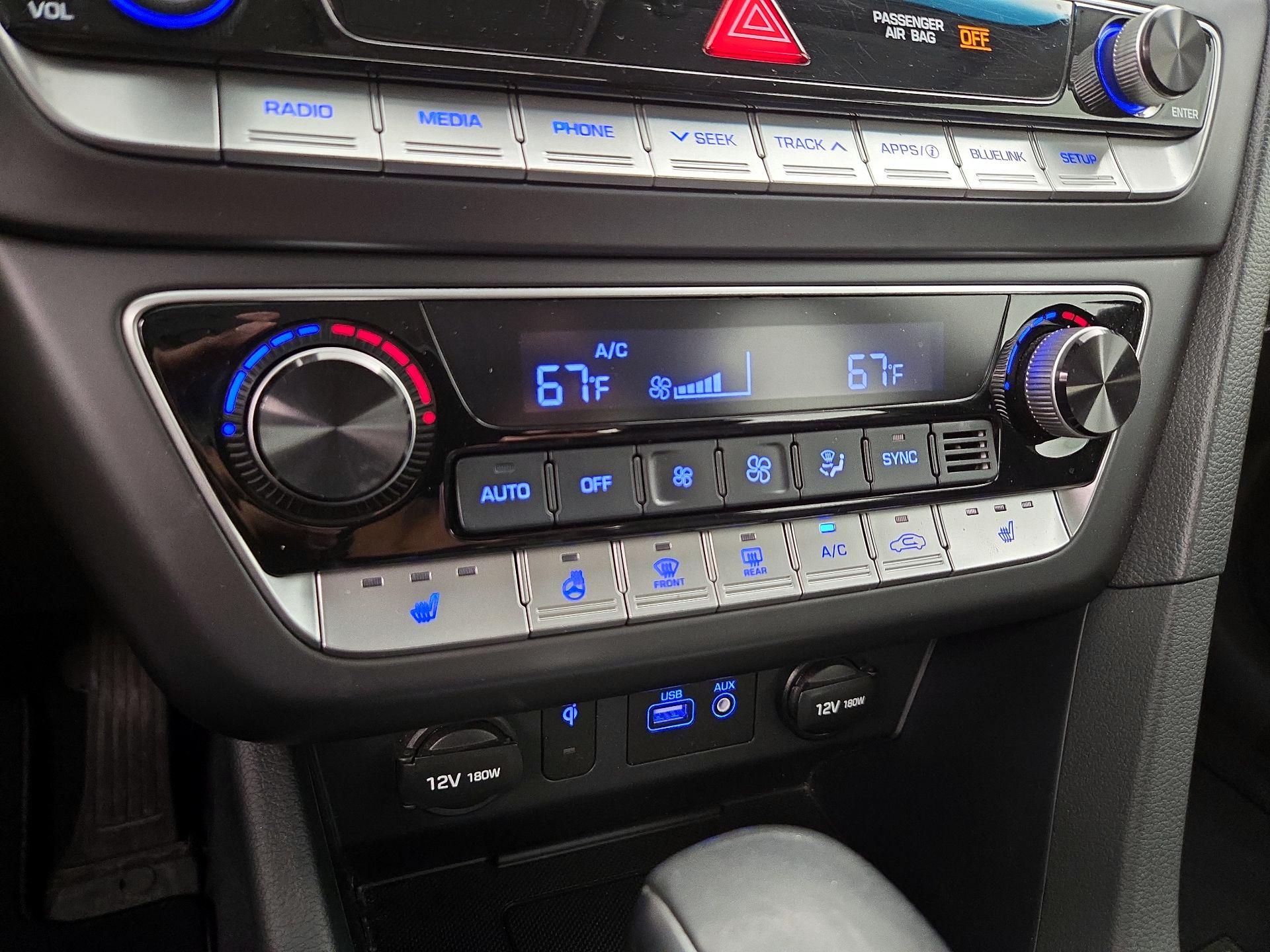 Thumbnail: 2019 Hyundai Sonata - 16