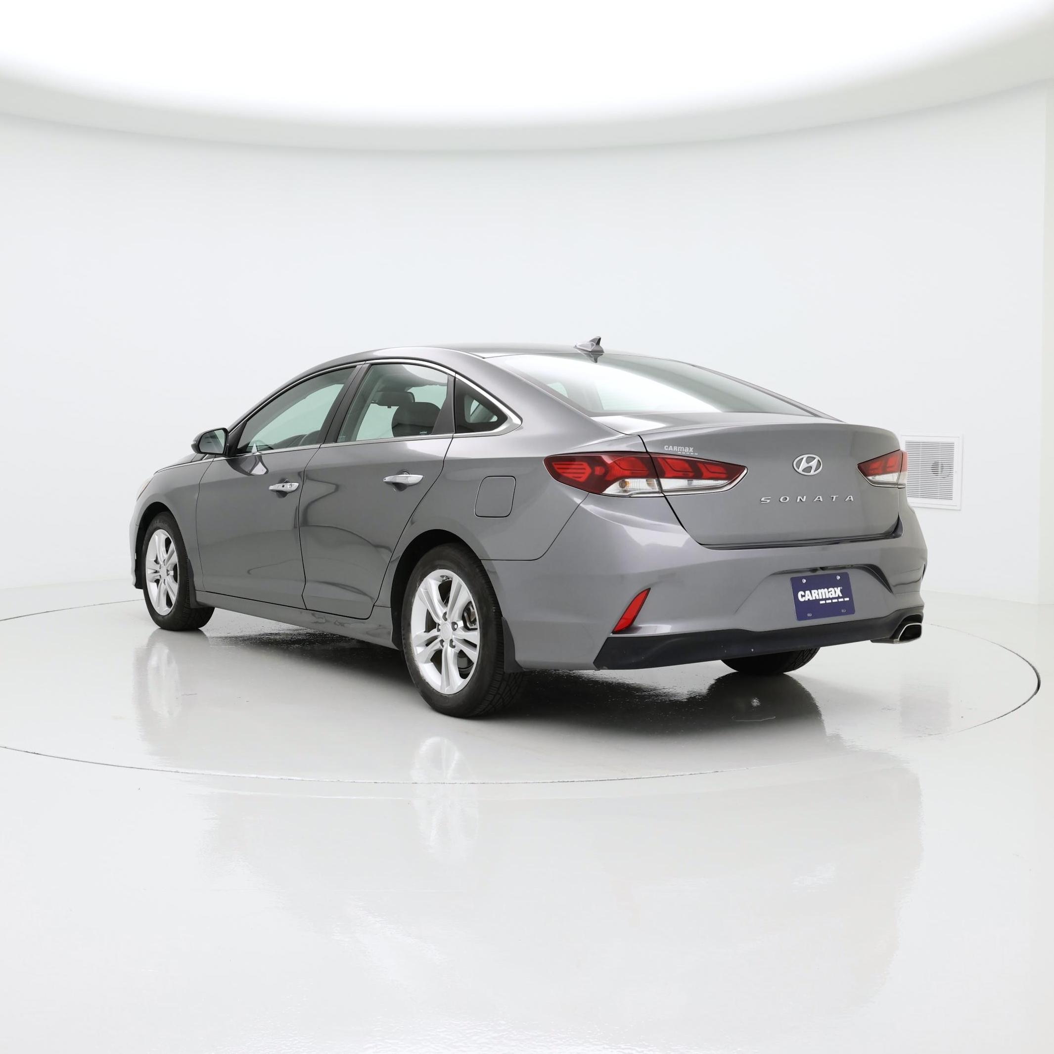 Thumbnail: 2019 Hyundai Sonata - 2