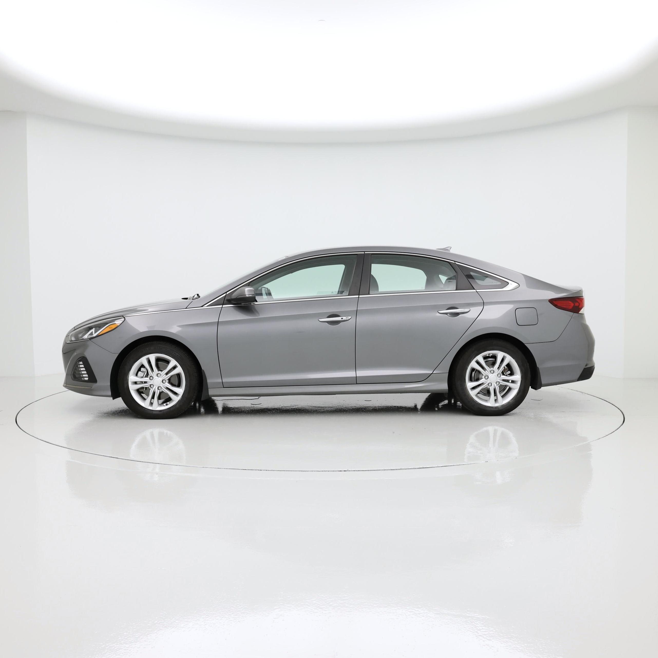 Thumbnail: 2019 Hyundai Sonata - 3