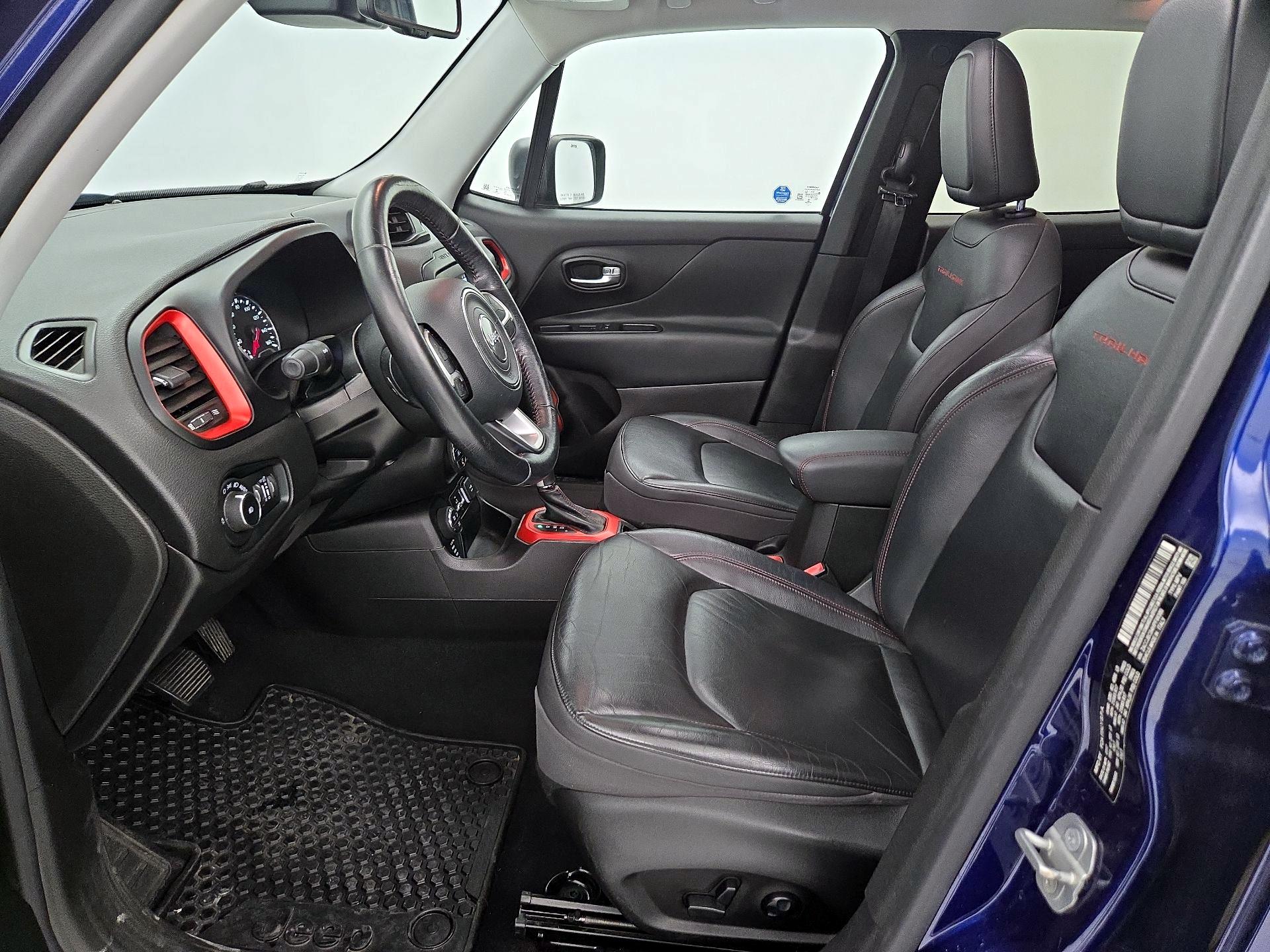 Thumbnail: 2017 Jeep Renegade - 9