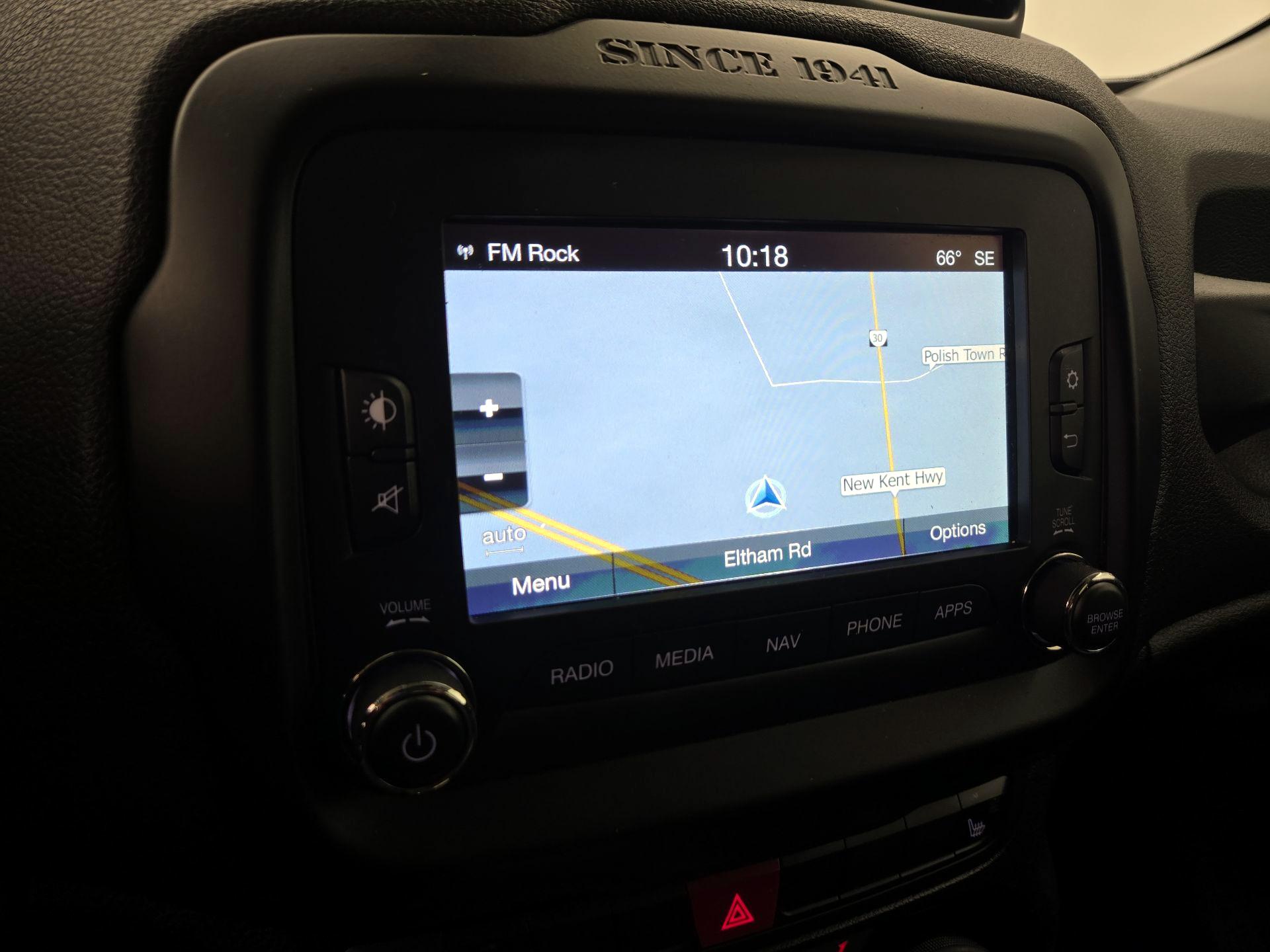 Thumbnail: 2017 Jeep Renegade - 12