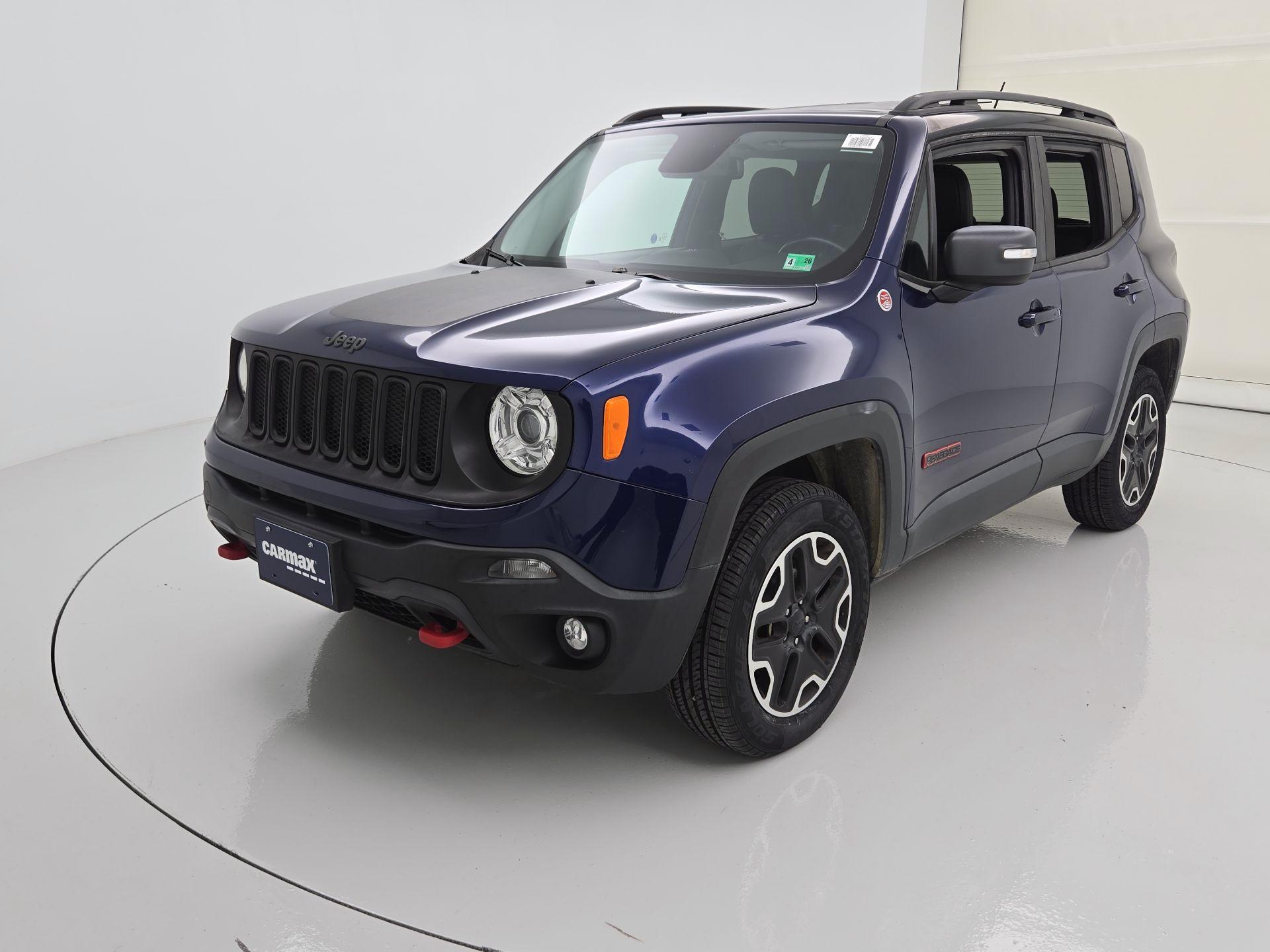 Thumbnail: 2017 Jeep Renegade - 3