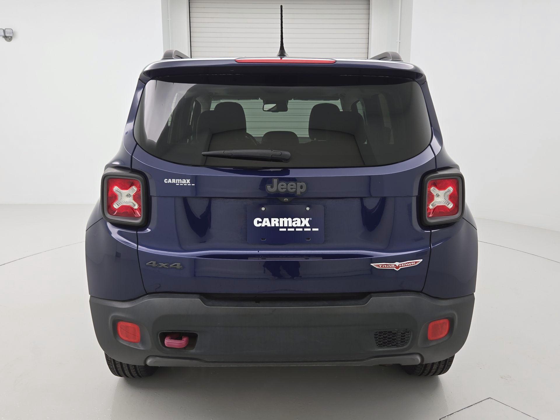 Thumbnail: 2017 Jeep Renegade - 6