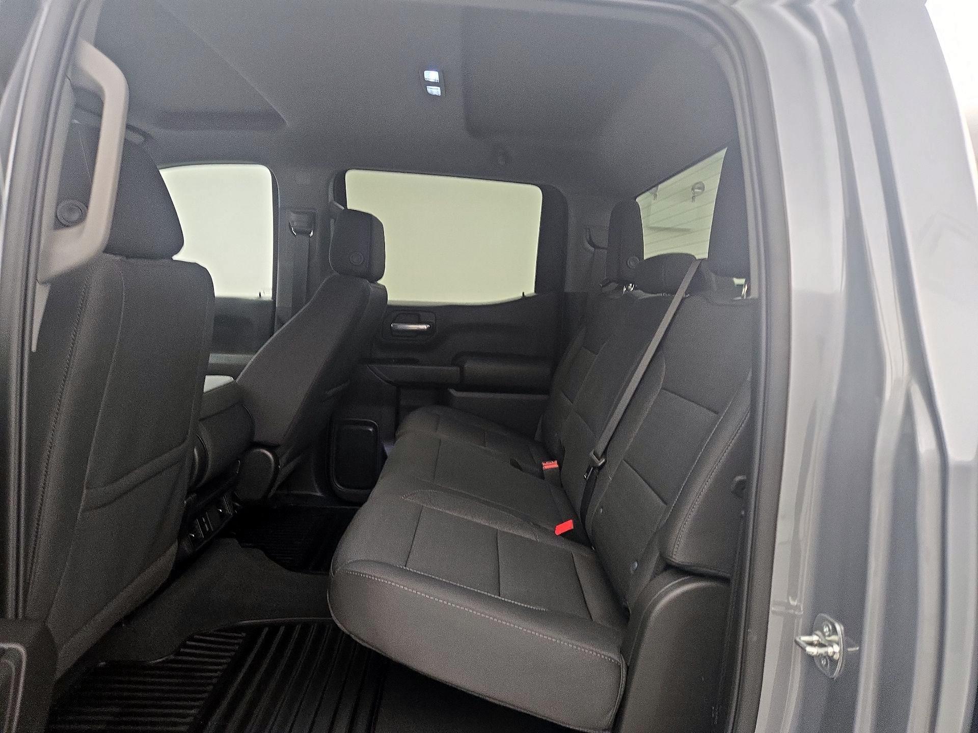 Thumbnail: 2025 Chevrolet Silverado 1500 - 19