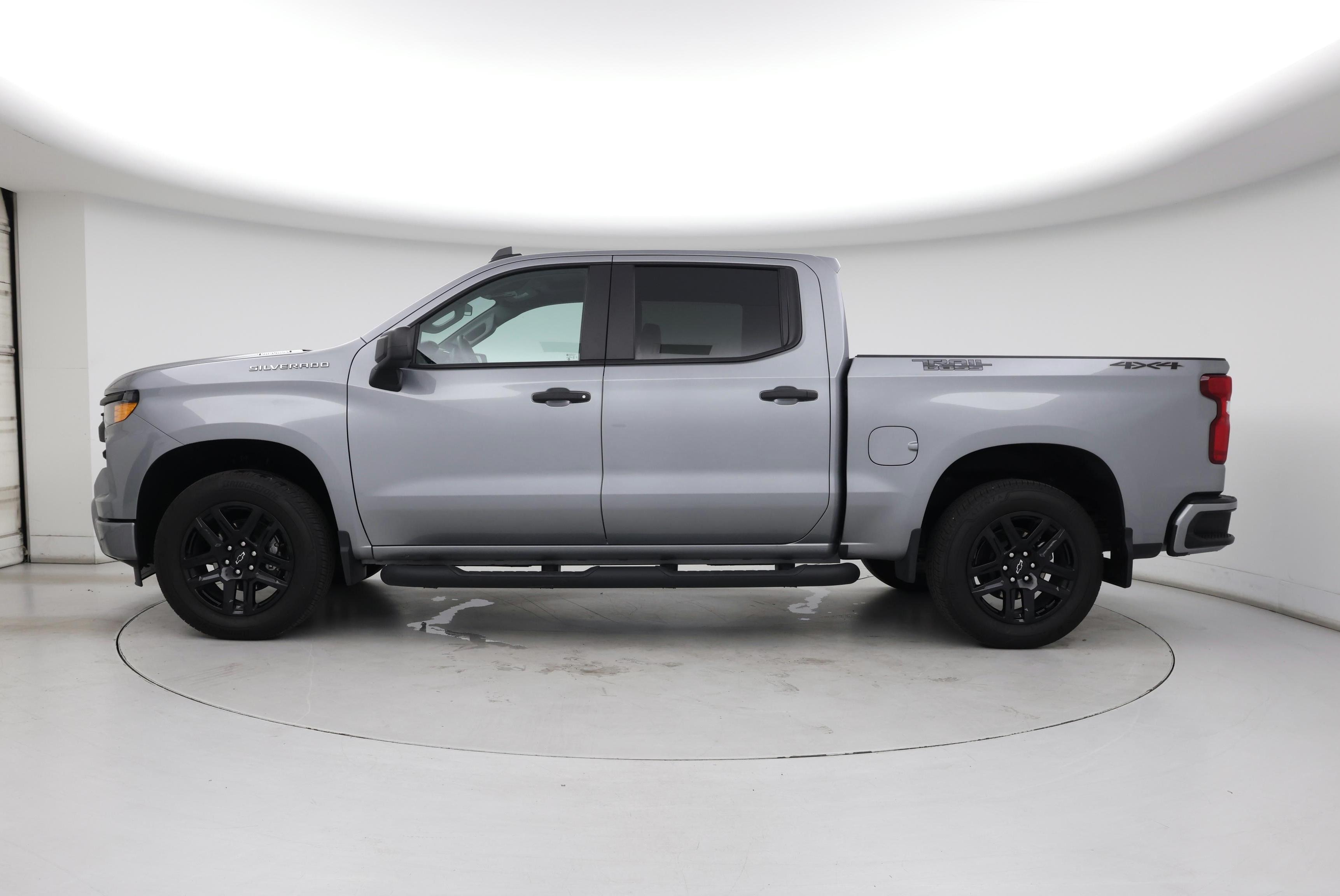 Thumbnail: 2025 Chevrolet Silverado 1500 - 3
