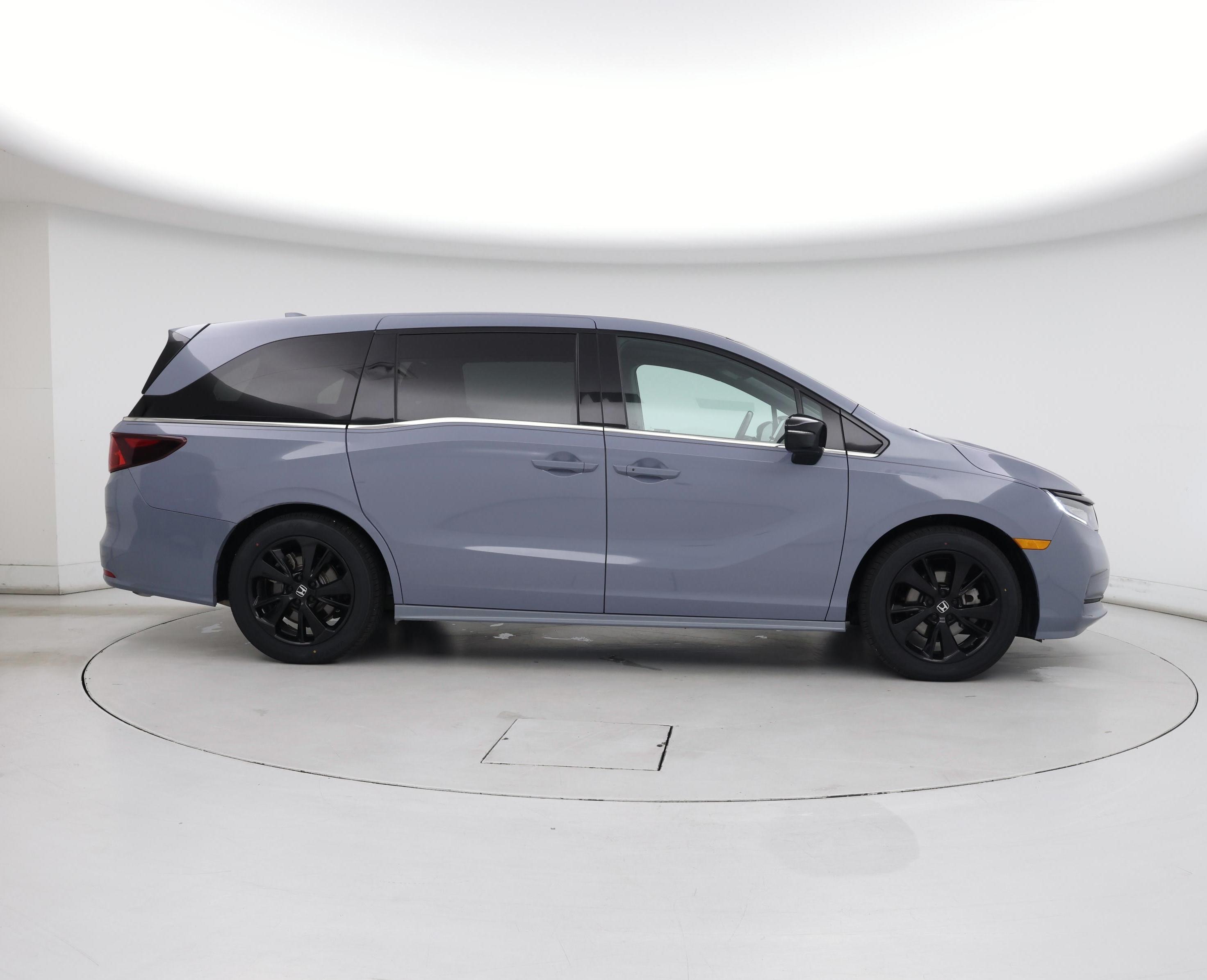 Thumbnail: 2023 Honda Odyssey - 7