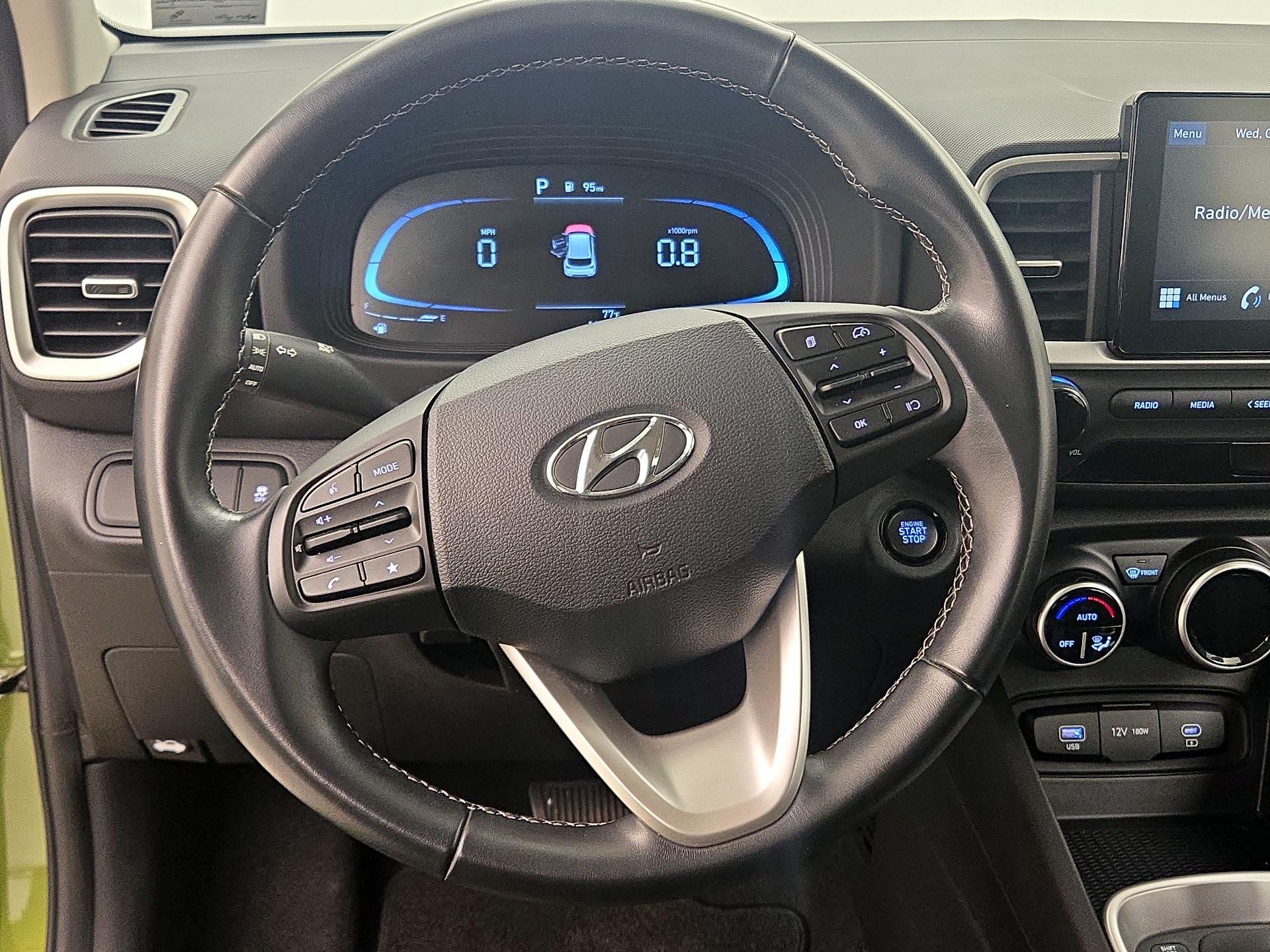 Thumbnail: 2024 Hyundai Venue - 10